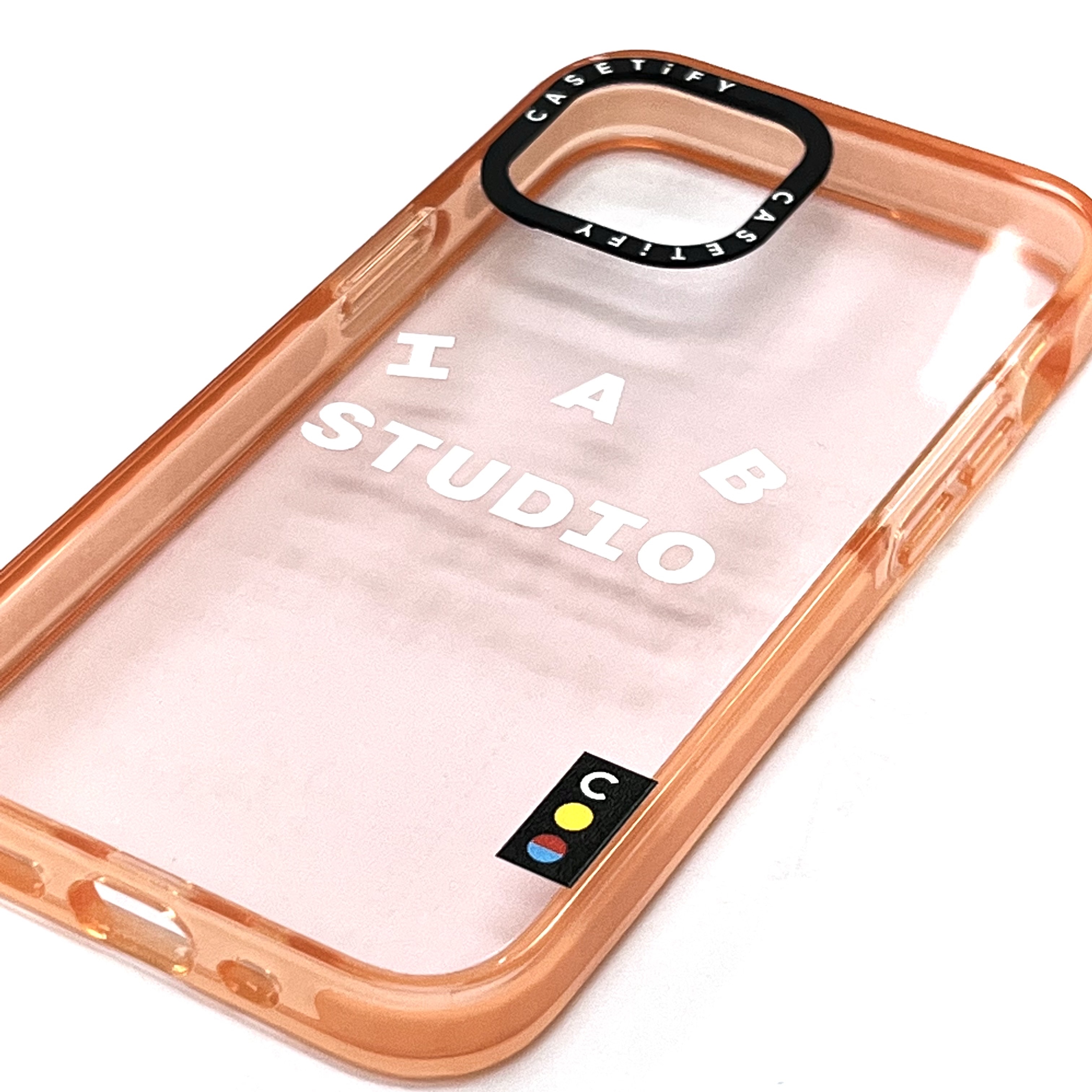 Casetify x IAB Studio iPhone White Logo Impact Case Peach 착용 스타일
