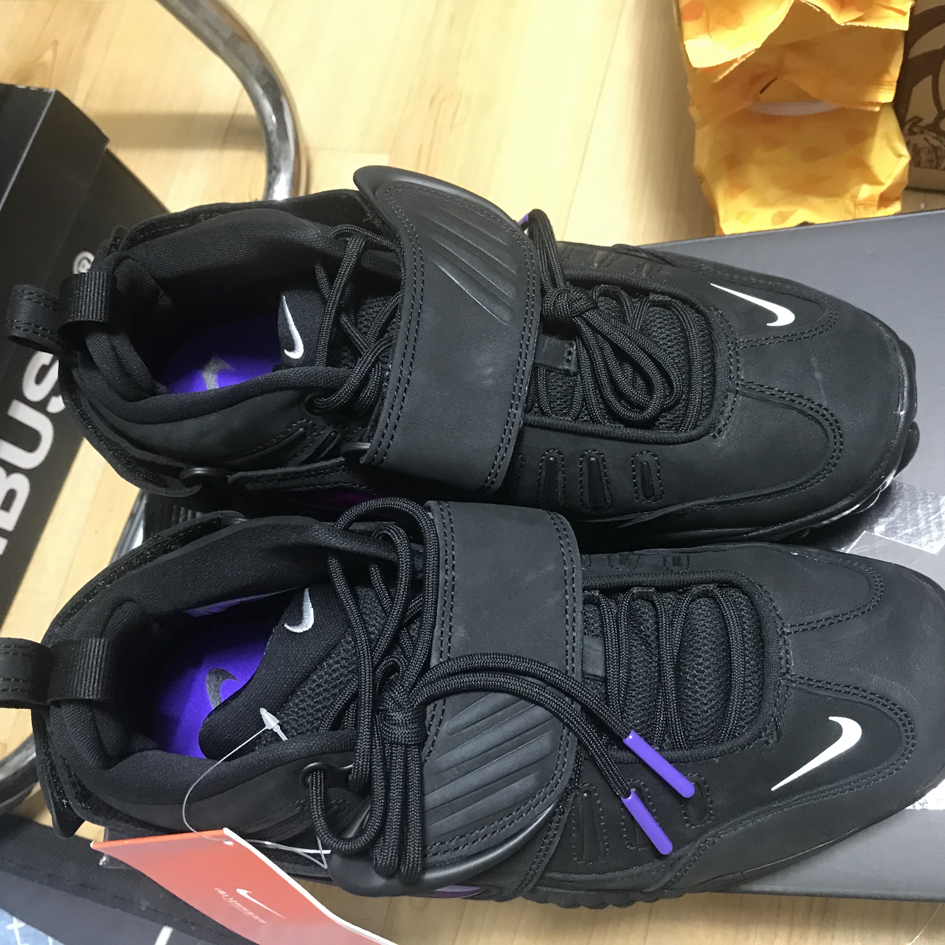 Nike x Ambush Air Adjust Force SP Black and Psychic Purple 착용 스타일 - 2