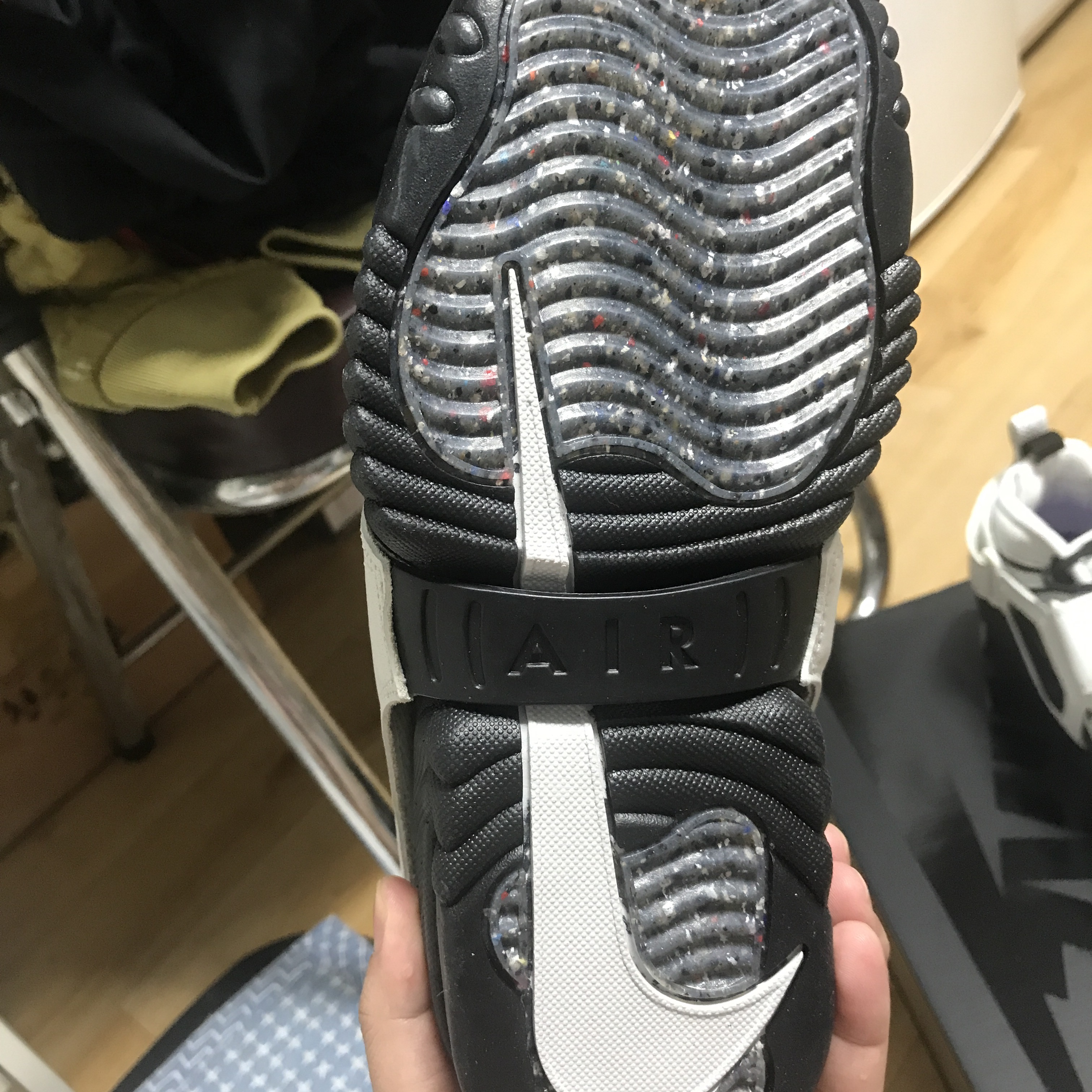Nike x Ambush Air Adjust Force SP Summit White and Black 착용 스타일 - 5