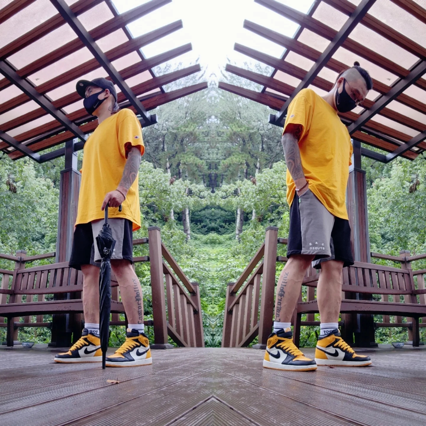 Jordan 1 Retro High OG Taxi, Essentials x New Era Sized Cap Black 착용 스타일 - 1