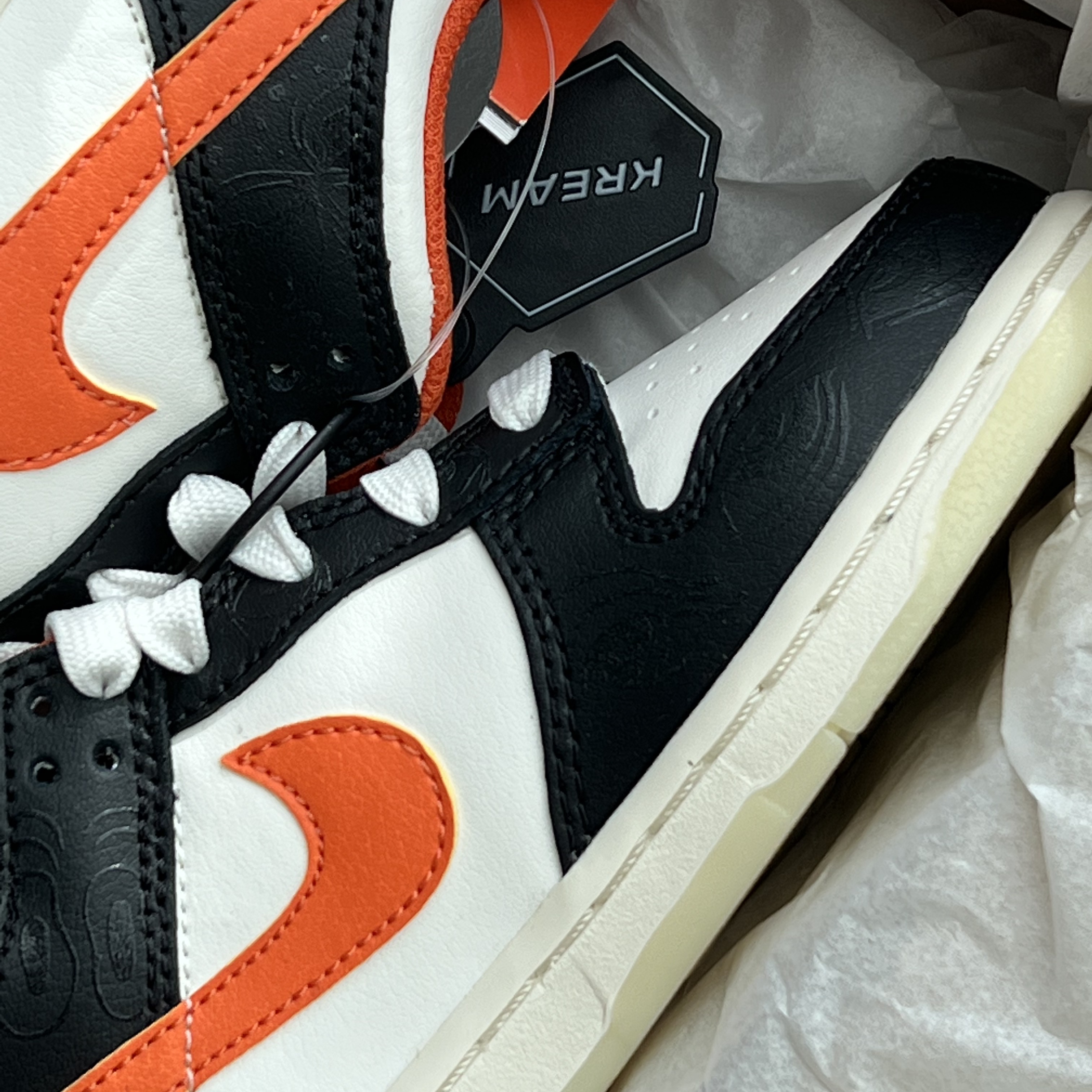Nike Dunk Low Retro PRM Halloween 착용 스타일 - 3