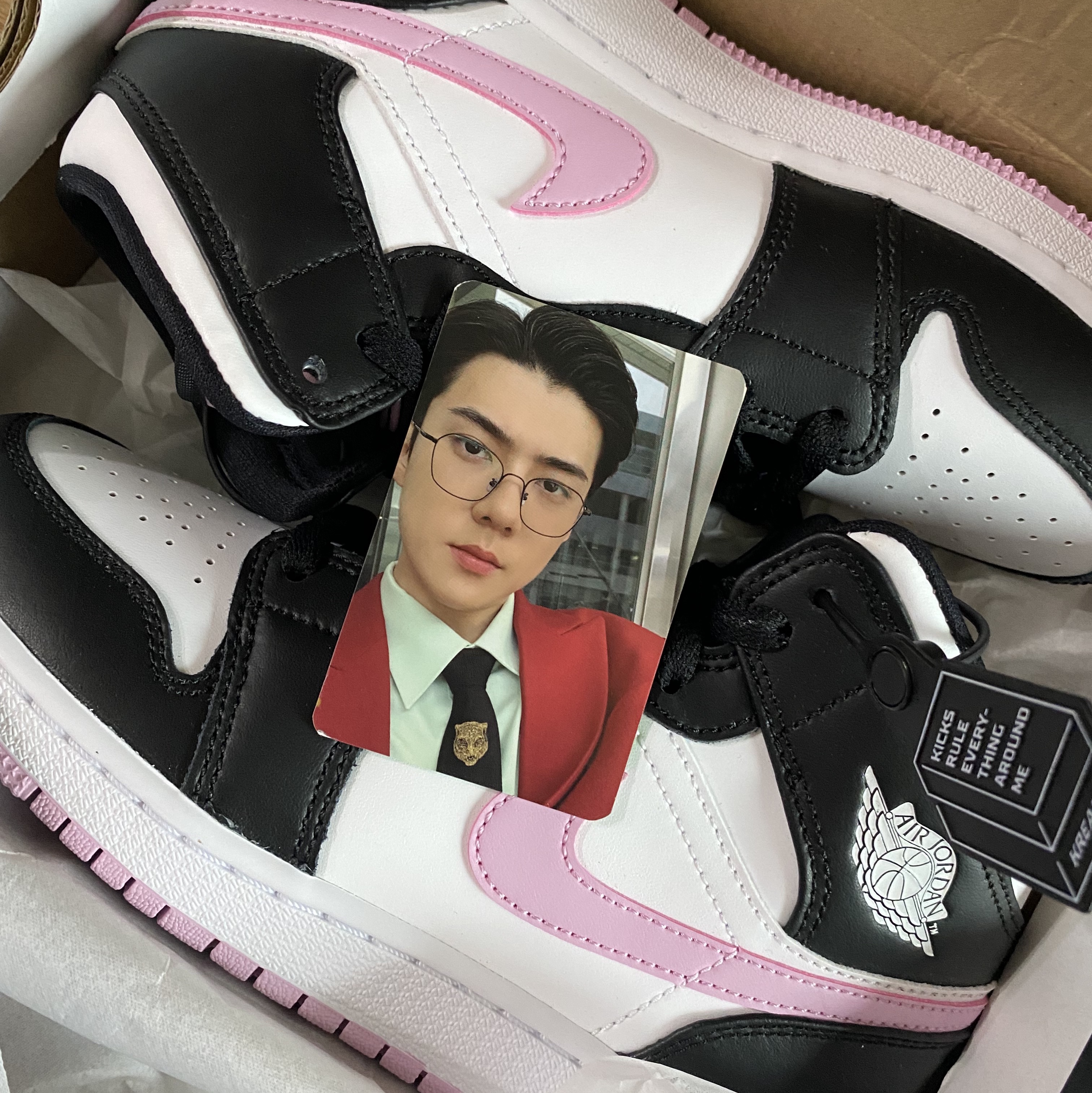 (GS) Jordan 1 Mid Light Arctic Pink 착용 스타일 - 1