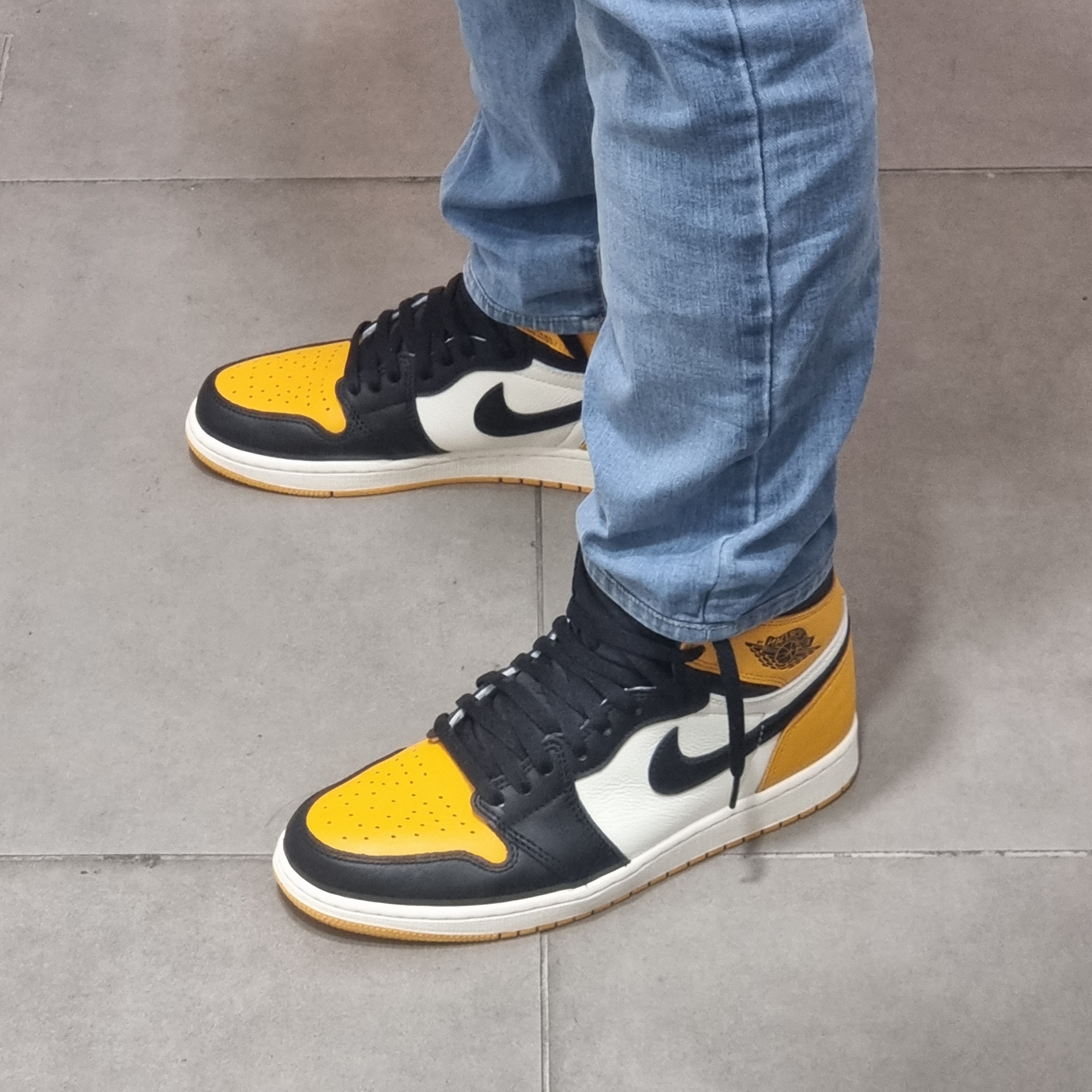 Jordan 1 Retro High OG Taxi 착용 스타일