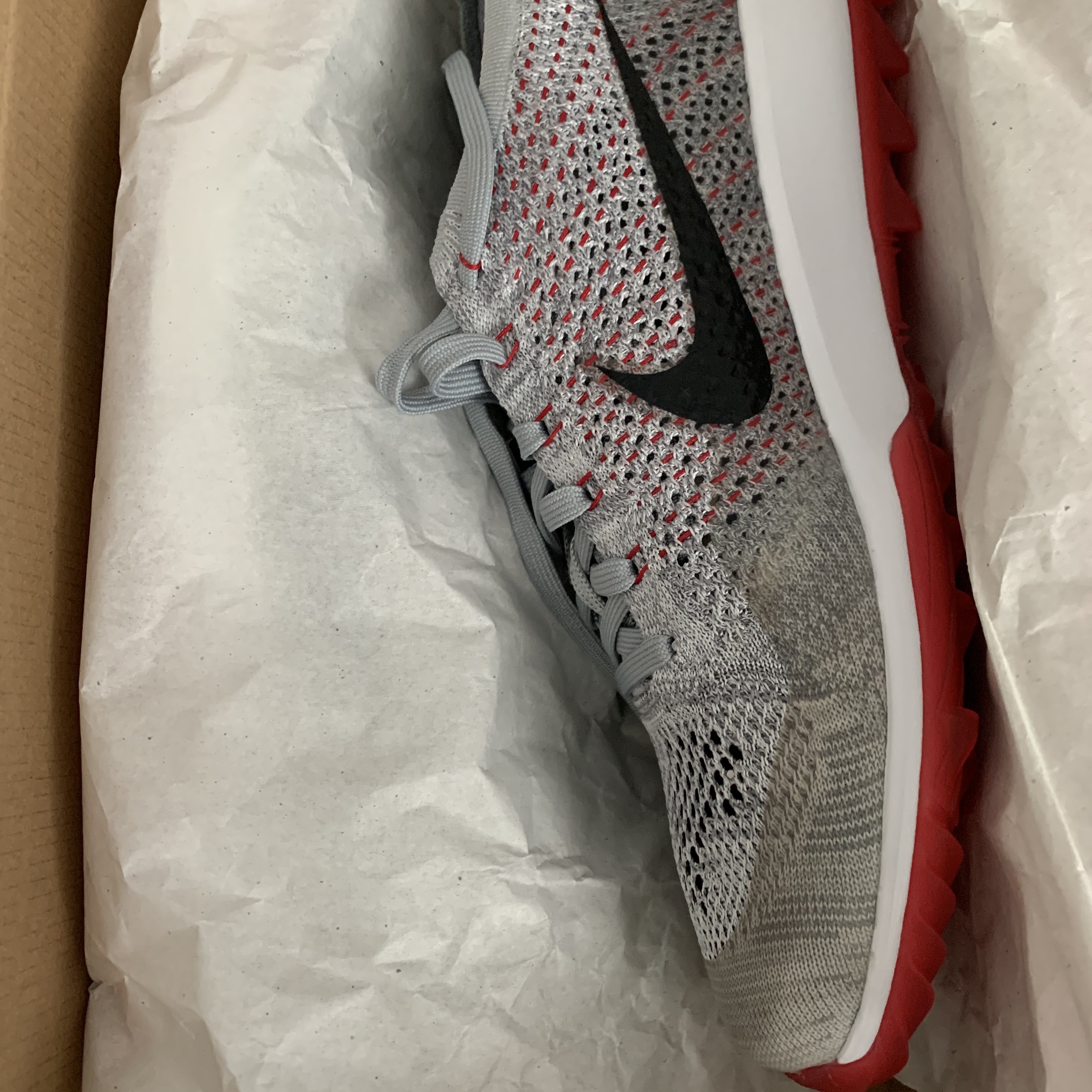 Nike Flyknit Racer G Wolf Grey 착용 스타일 - 3