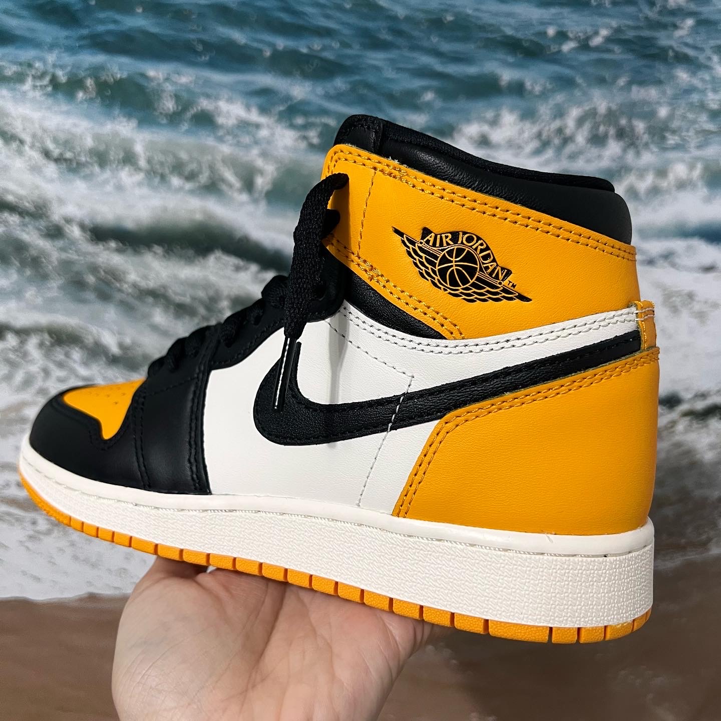 (GS) Jordan 1 Retro High OG Taxi 착용 스타일 - 3