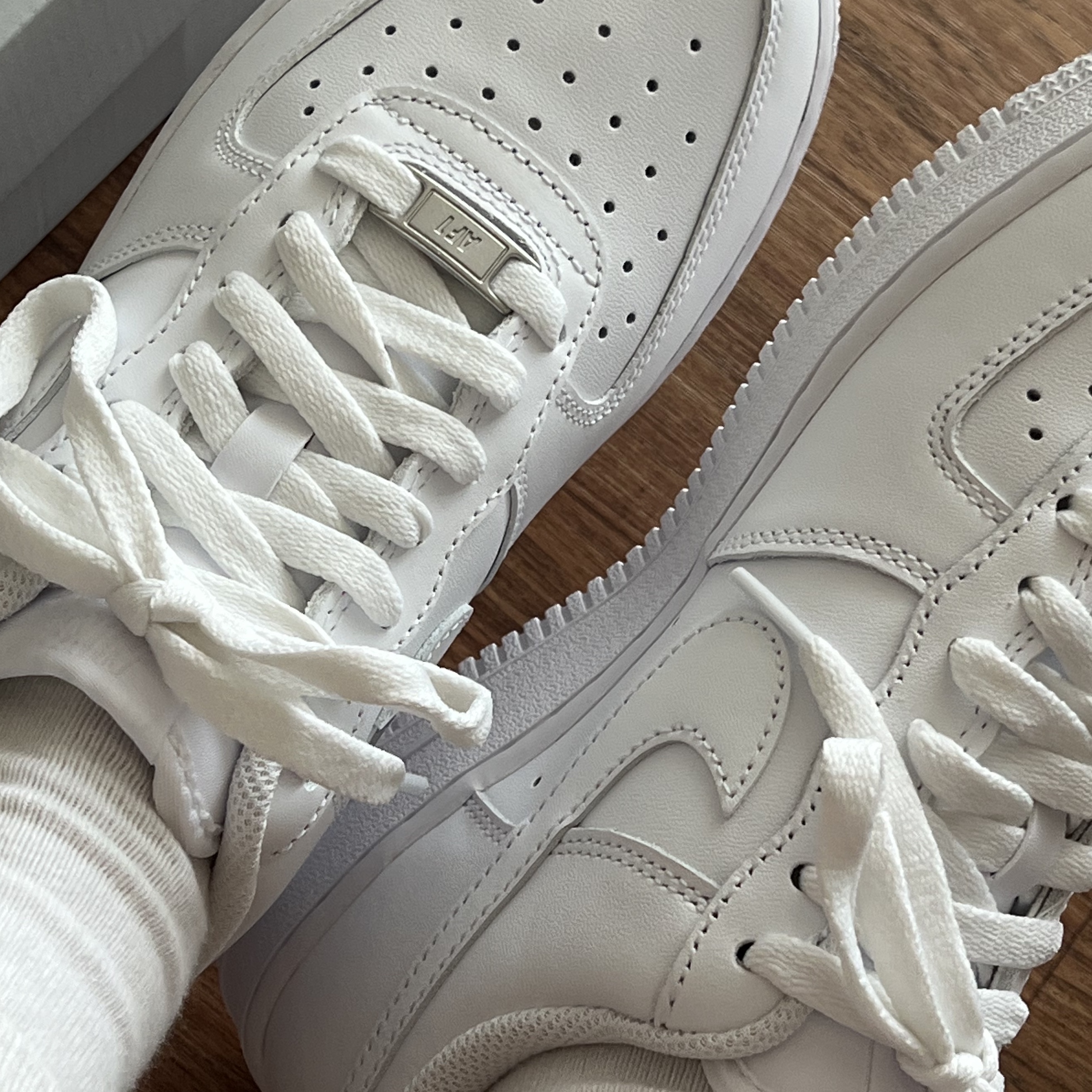 Nike Air Force 1 '07 Low White 착용 스타일