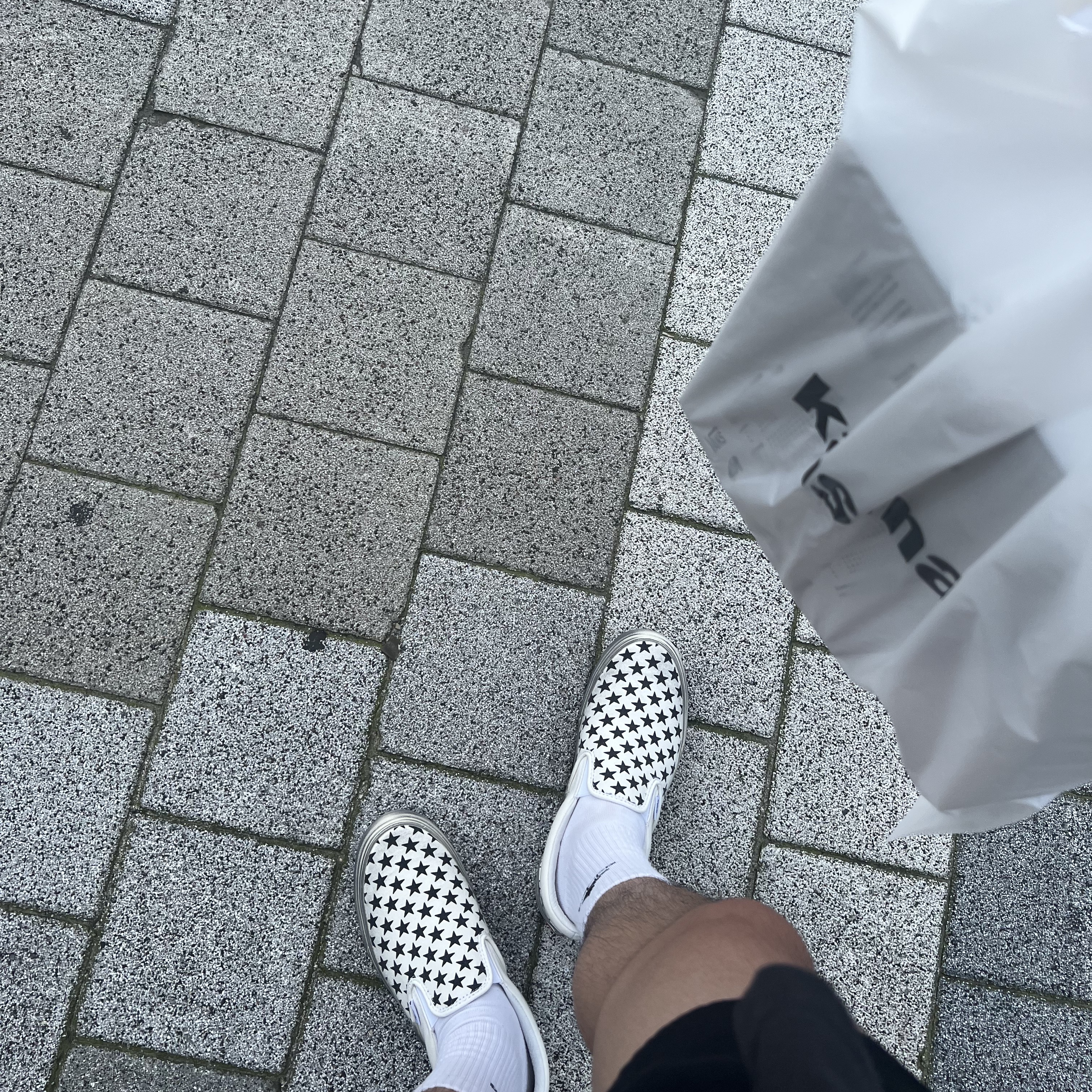 Vans Vault x Bianca Chandon Classic Slip-On LX Stressed Black White 착용 스타일