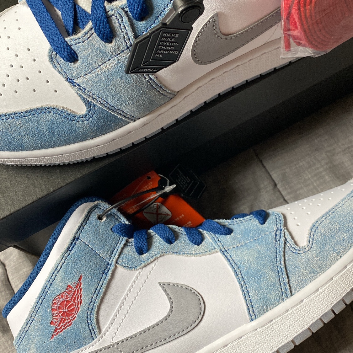 (GS) Jordan 1 Mid SE French Blue Fire Red, Jordan 1 Mid SE French Blue Fire Red 착용 스타일 - 3