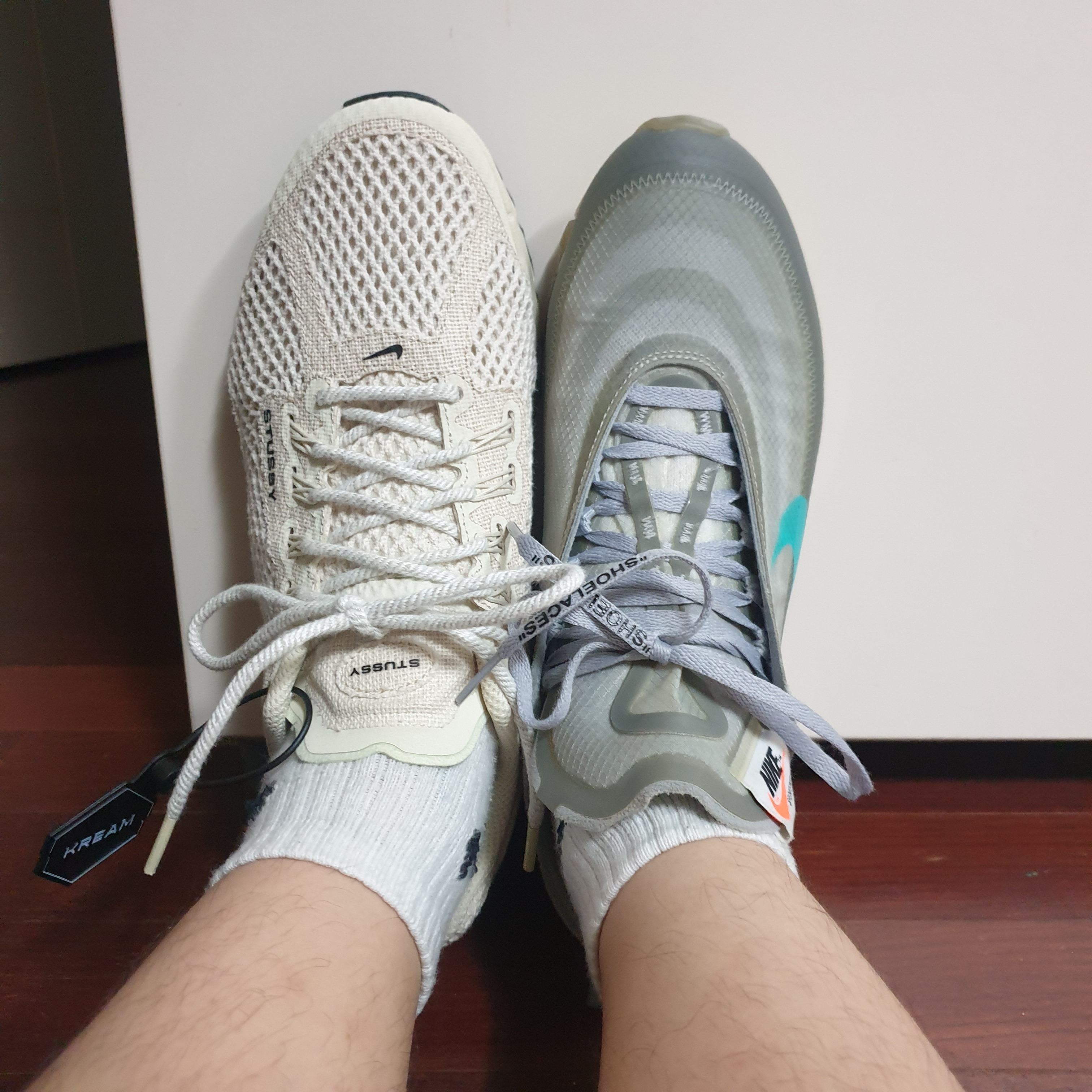 Nike x Stussy Air Max 2013 Fossil, Nike x Sacai LDWaffle Summit White 착용 스타일 - 3