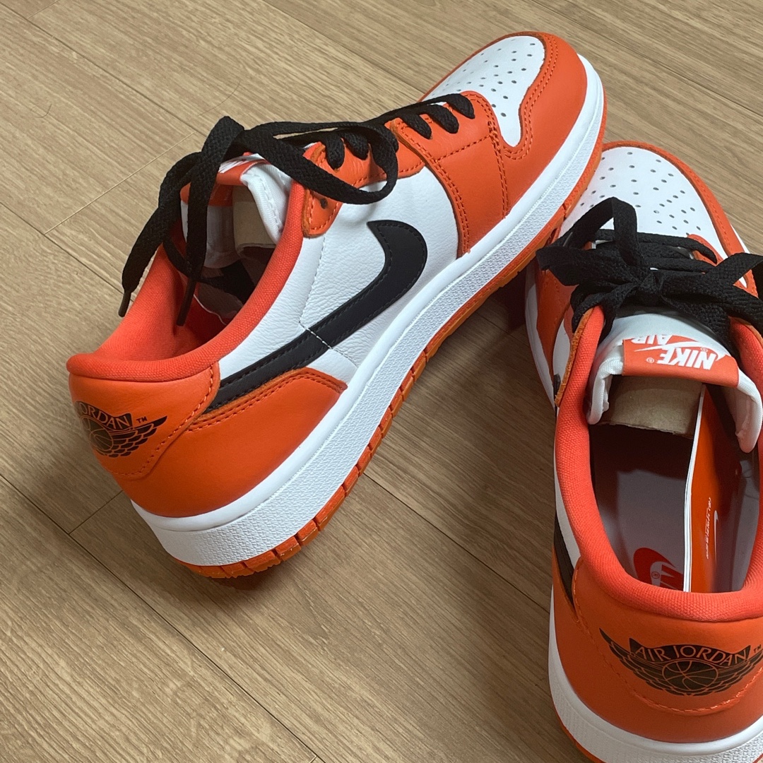 Jordan 1 Low OG Starfish 착용 스타일 - 2
