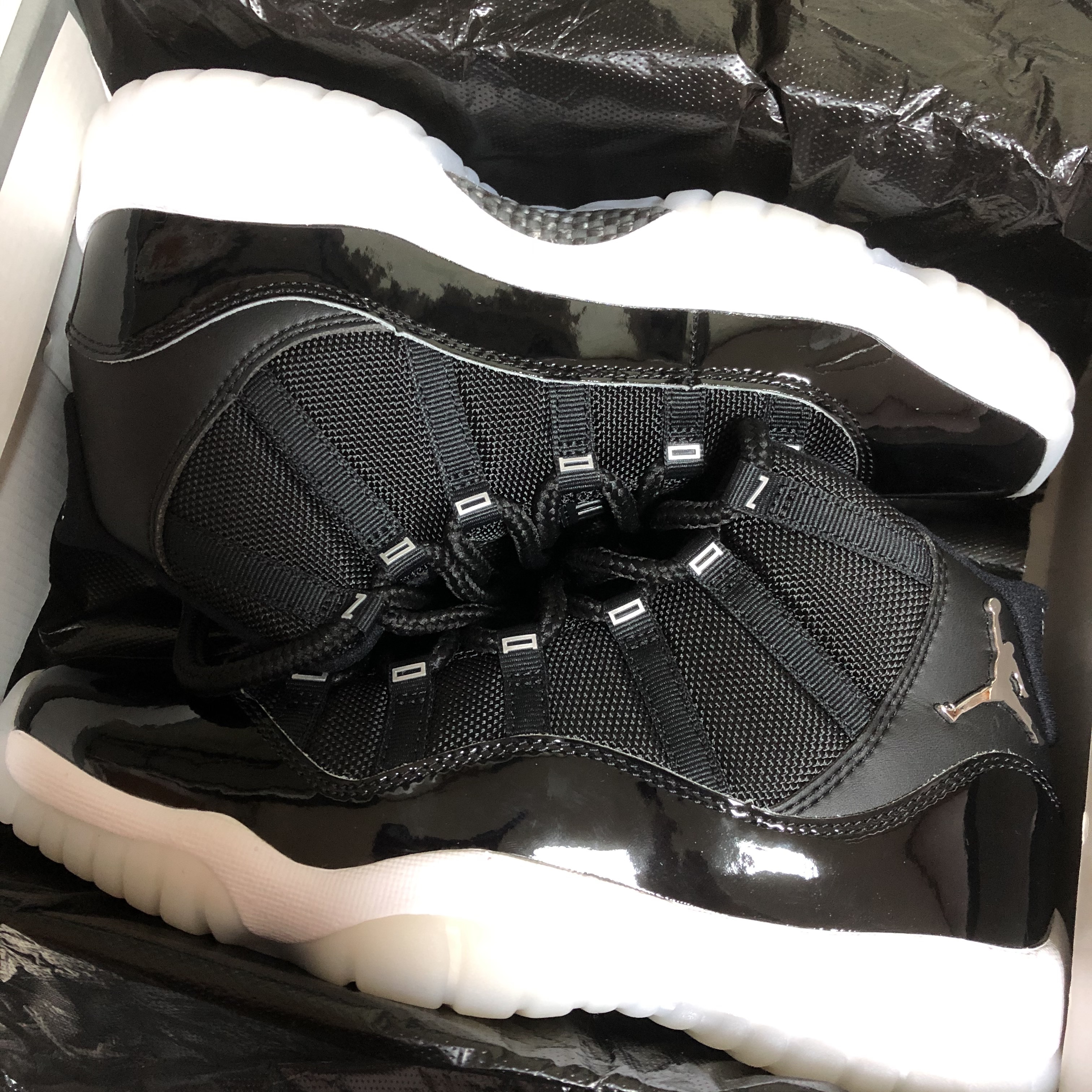 Jordan 11 Retro Jubilee 착용 스타일 - 1