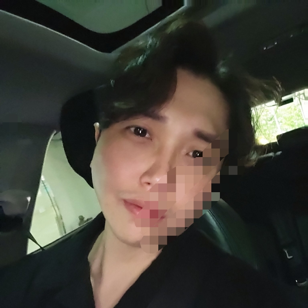 KREAM 프로필 이미지