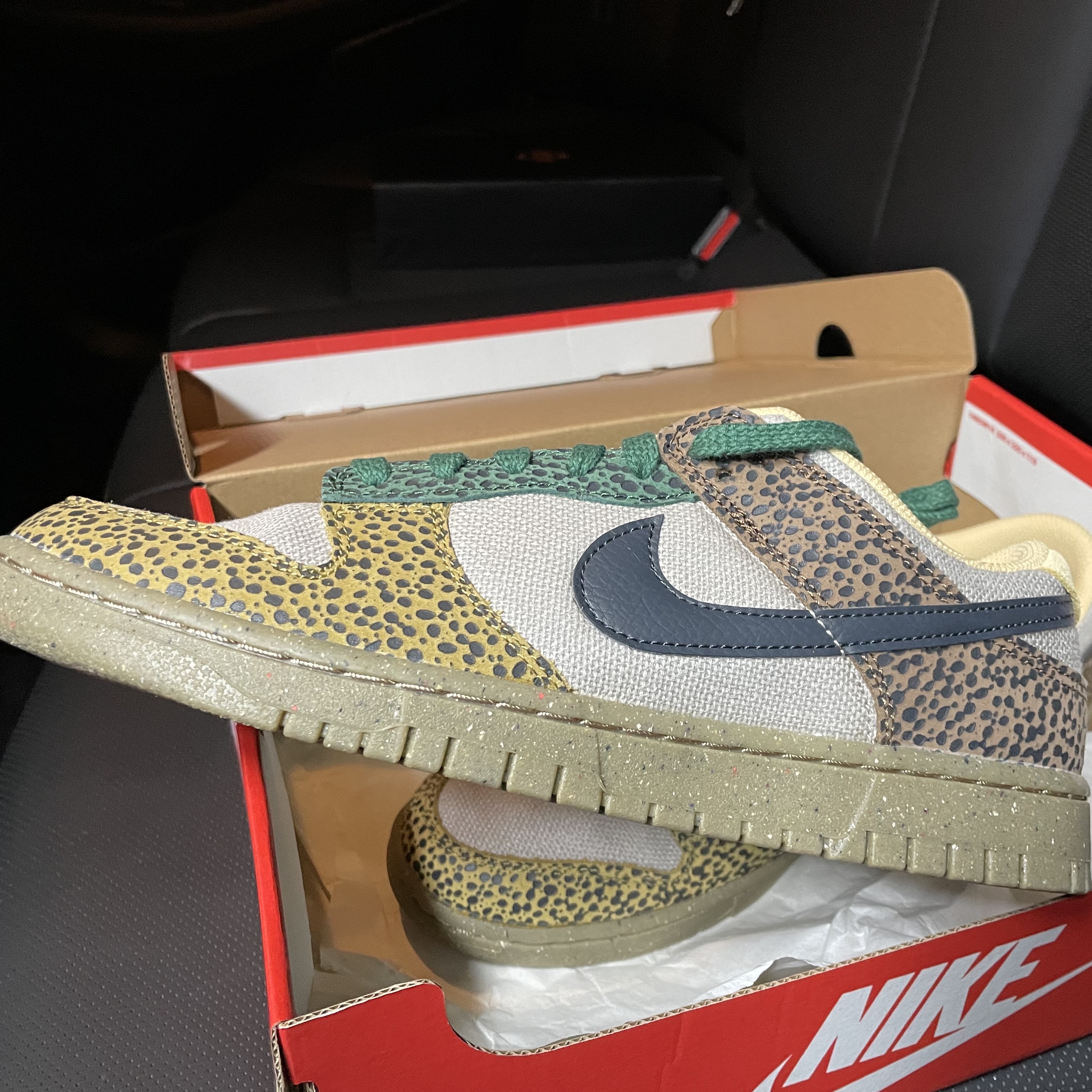 NIke Dunk Low Safari 착용 스타일