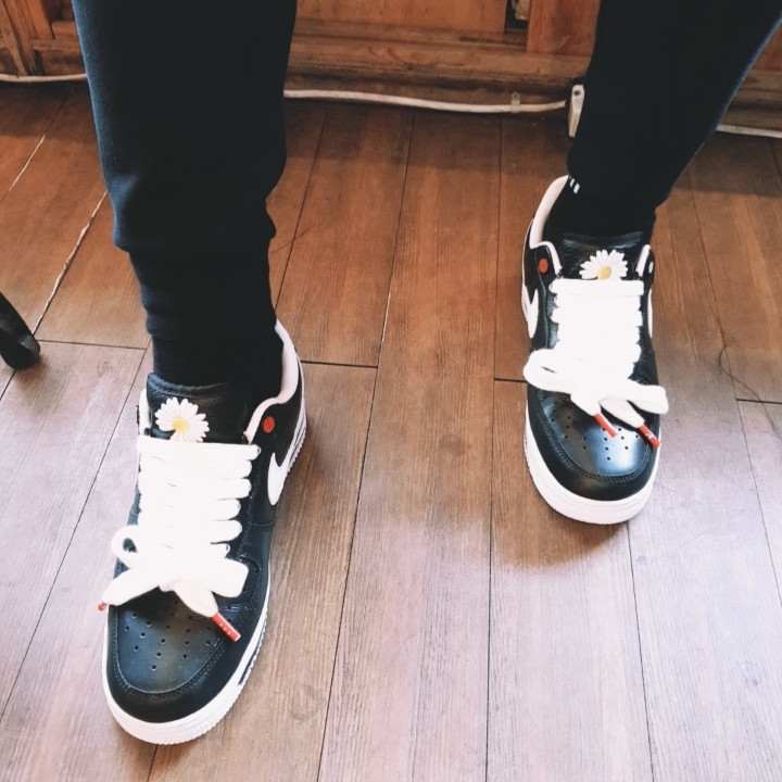 Nike x Peaceminusone Air Force 1 Low Para-Noise 착용 스타일 - 2
