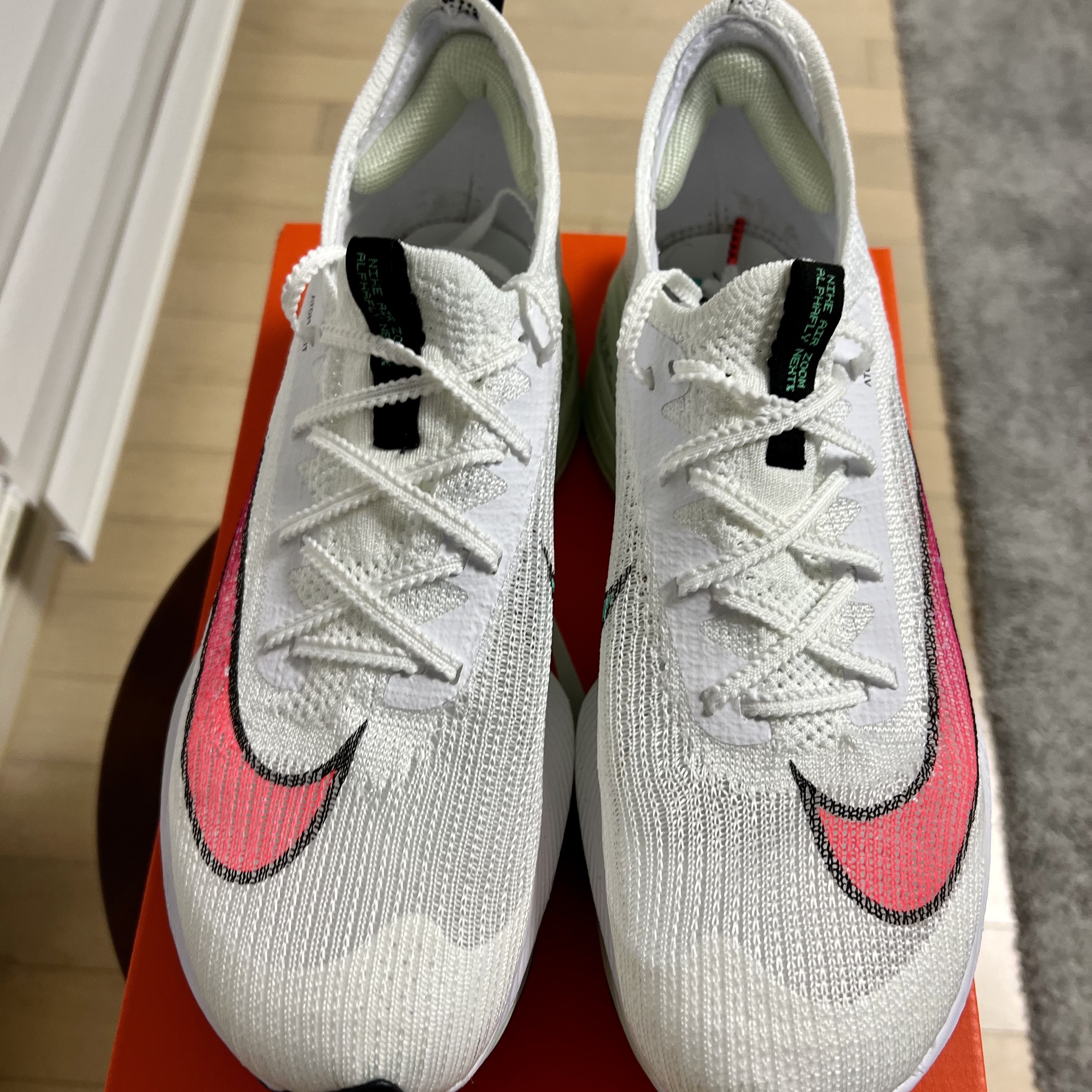 Nike Air Zoom Alphafly Next% Watermelon 착용 스타일 - 1
