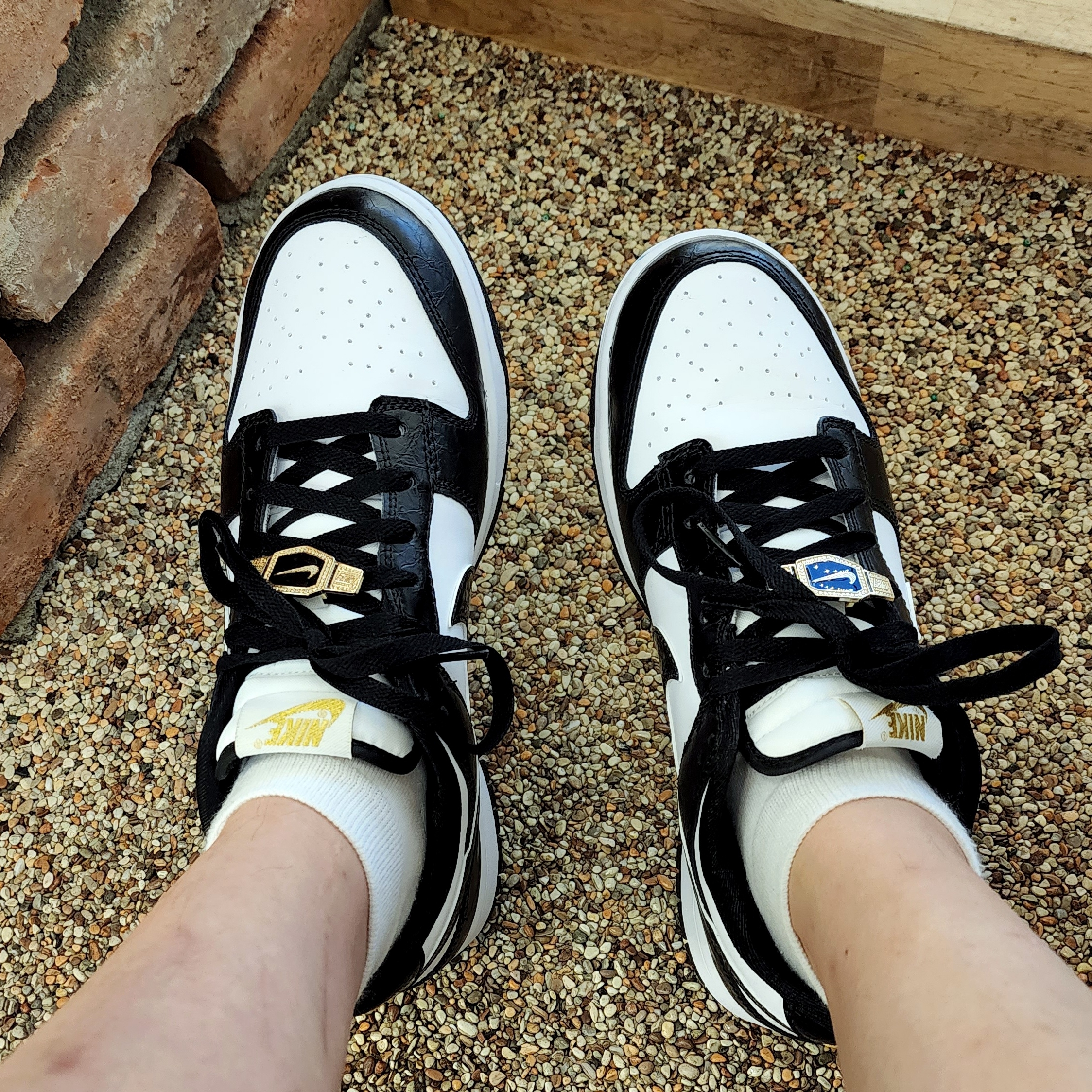 Nike Dunk Low Retro SE Black 착용 스타일 - 1
