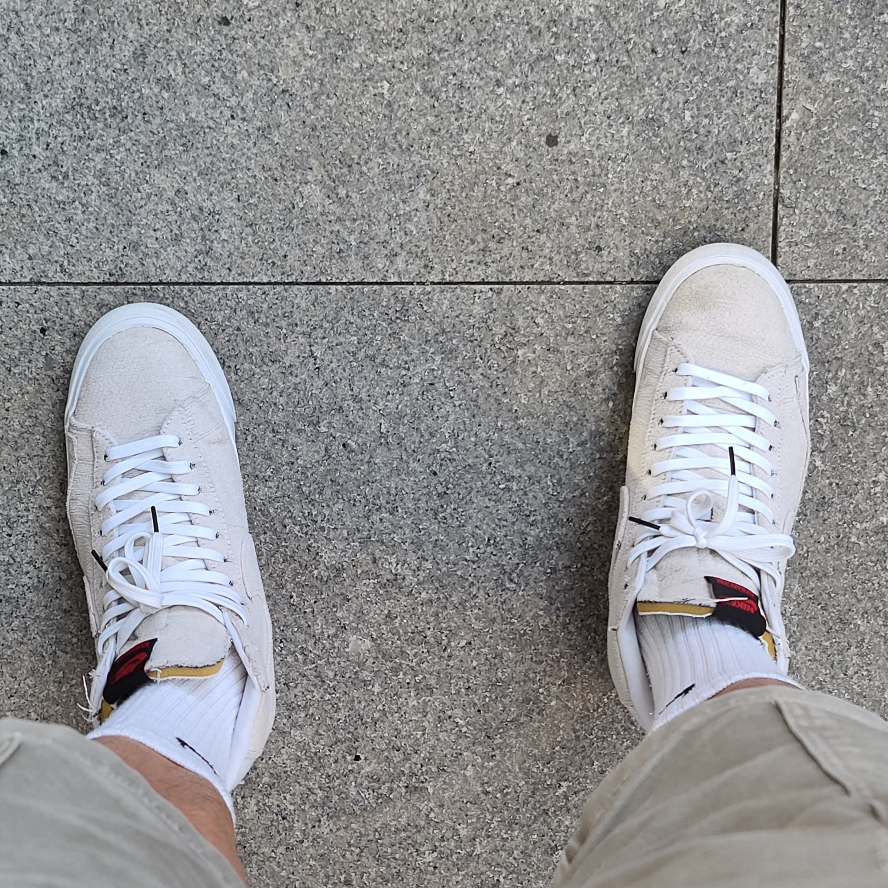 Nike x Stranger Things Blazer Mid Sail Upside Down Pack 착용 스타일 - 1