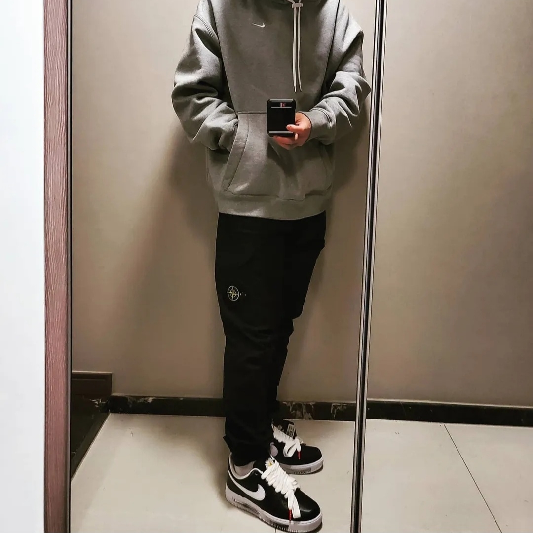 Nike x Peaceminusone Air Force 1 Low Para-Noise, Nike M NRG Hoodie Dark Grey Heather 착용 스타일