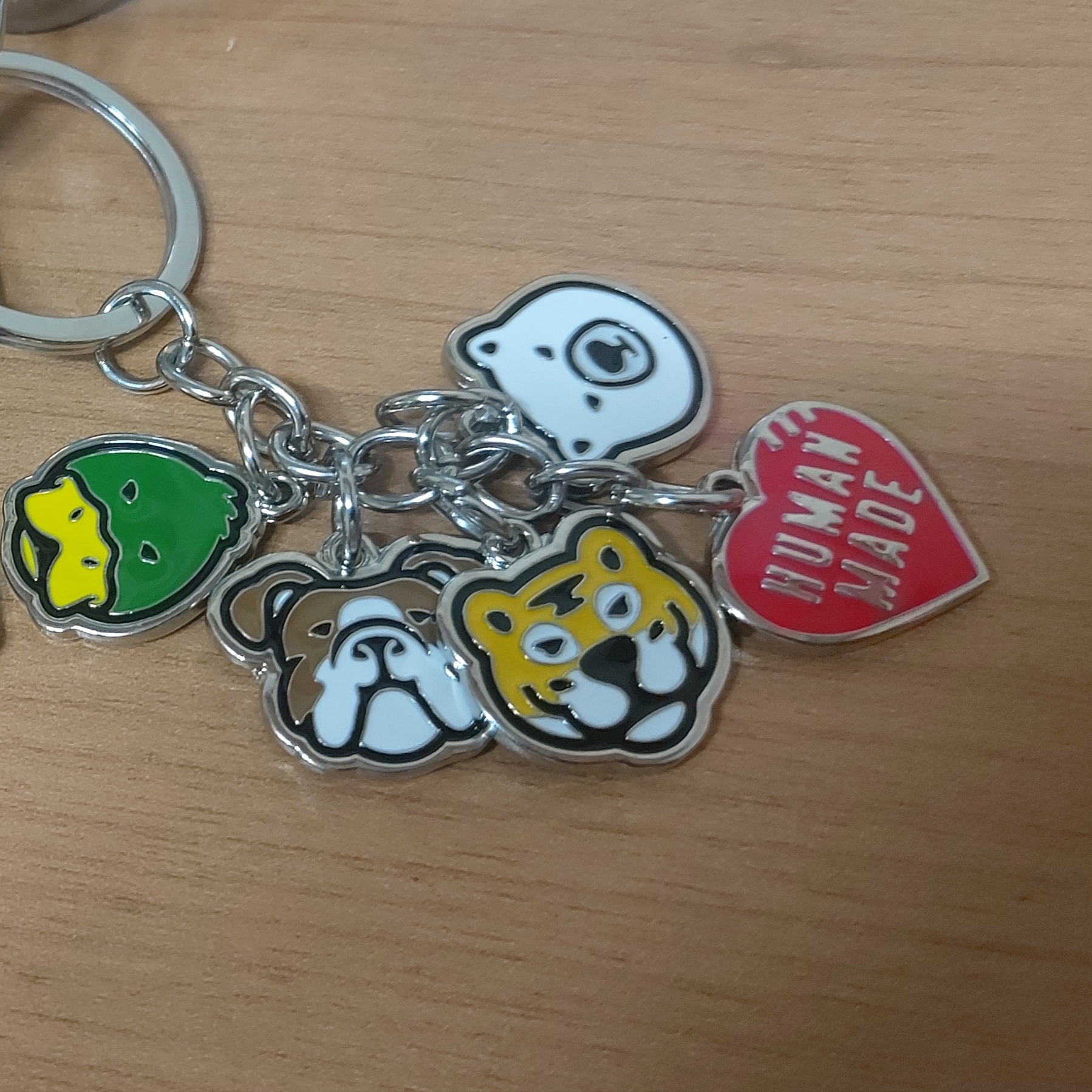Human Made Animal Keyring Silver 착용 스타일