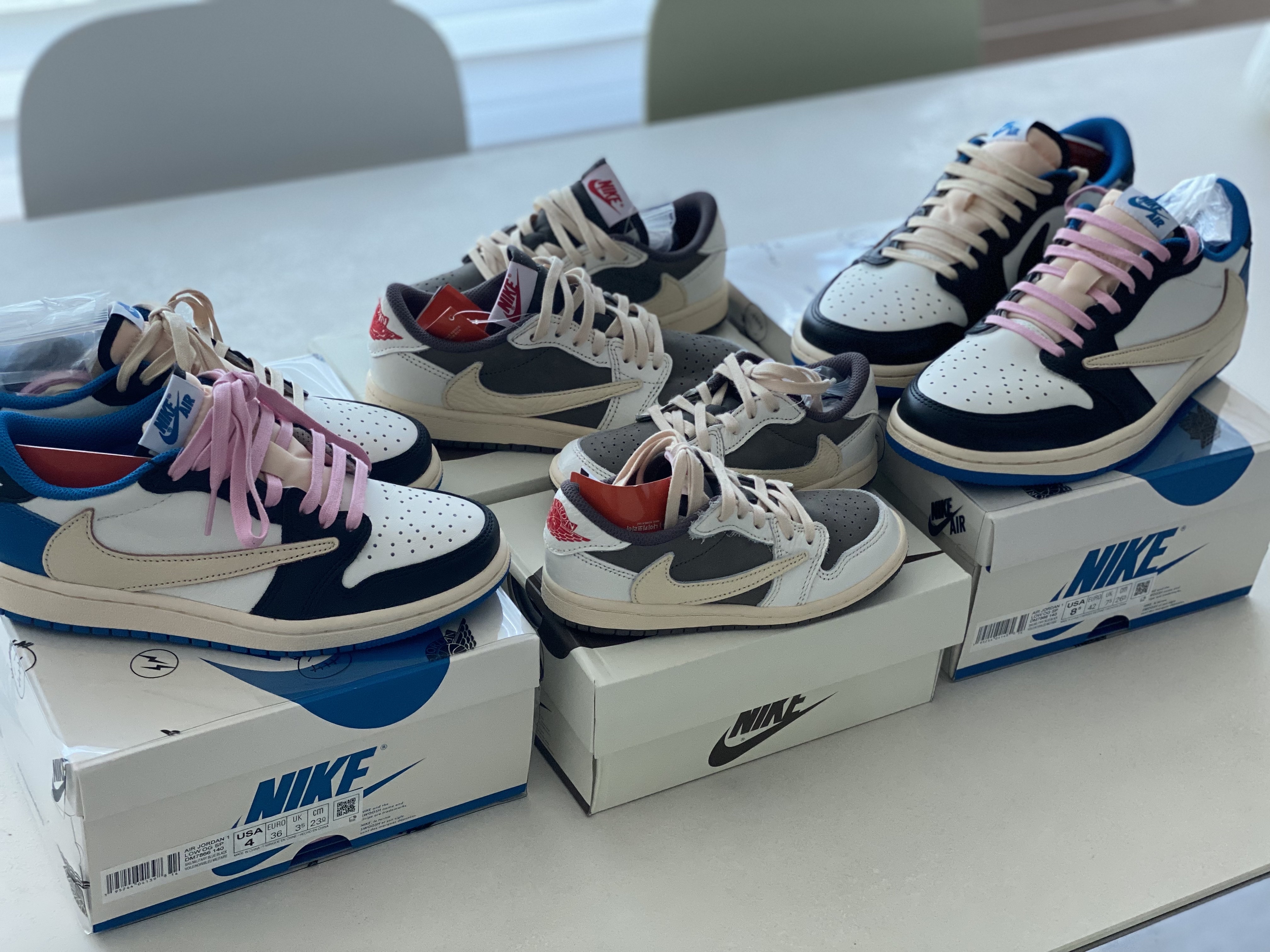 Jordan 1 x Travis Scott x Fragment Retro Low OG SP Military Blue, (PS) Jordan 1 x Travis Scott Retro Low OG SP Sail and Ridgerock 착용 스타일