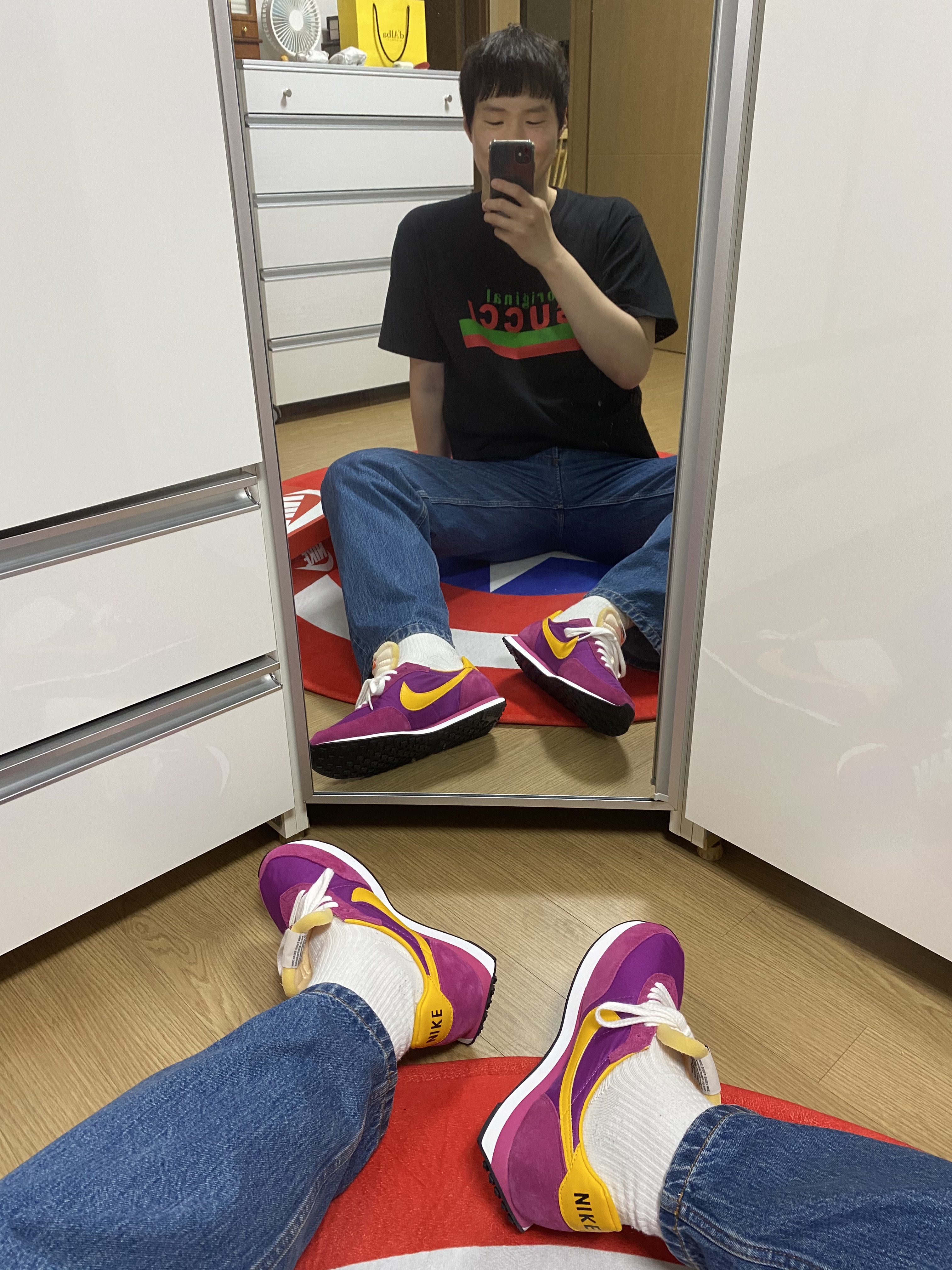 Nike Waffle Trainer 2 SP Fireberry 착용 스타일 - 1
