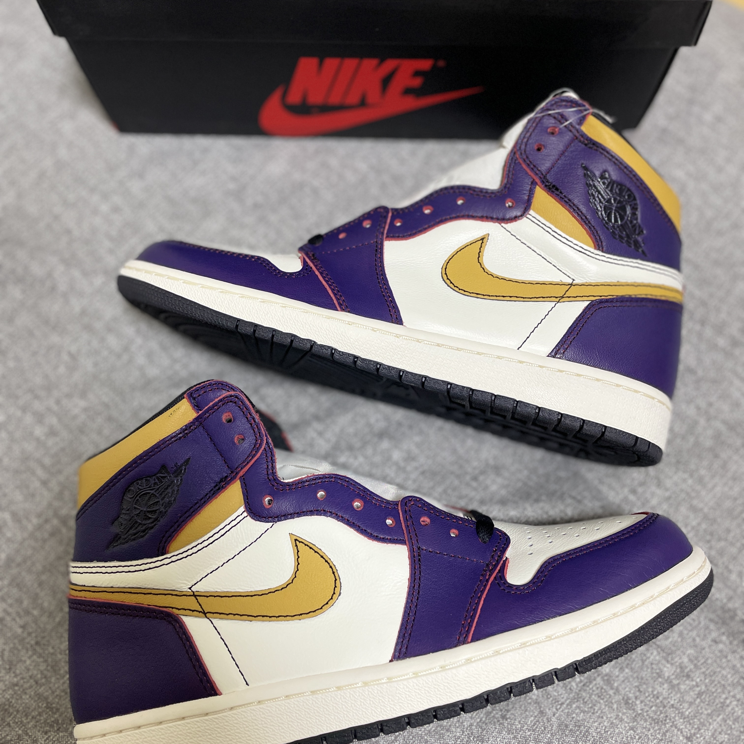 Jordan 1 Retro High OG Defiant SB LA to Chicago 착용 스타일