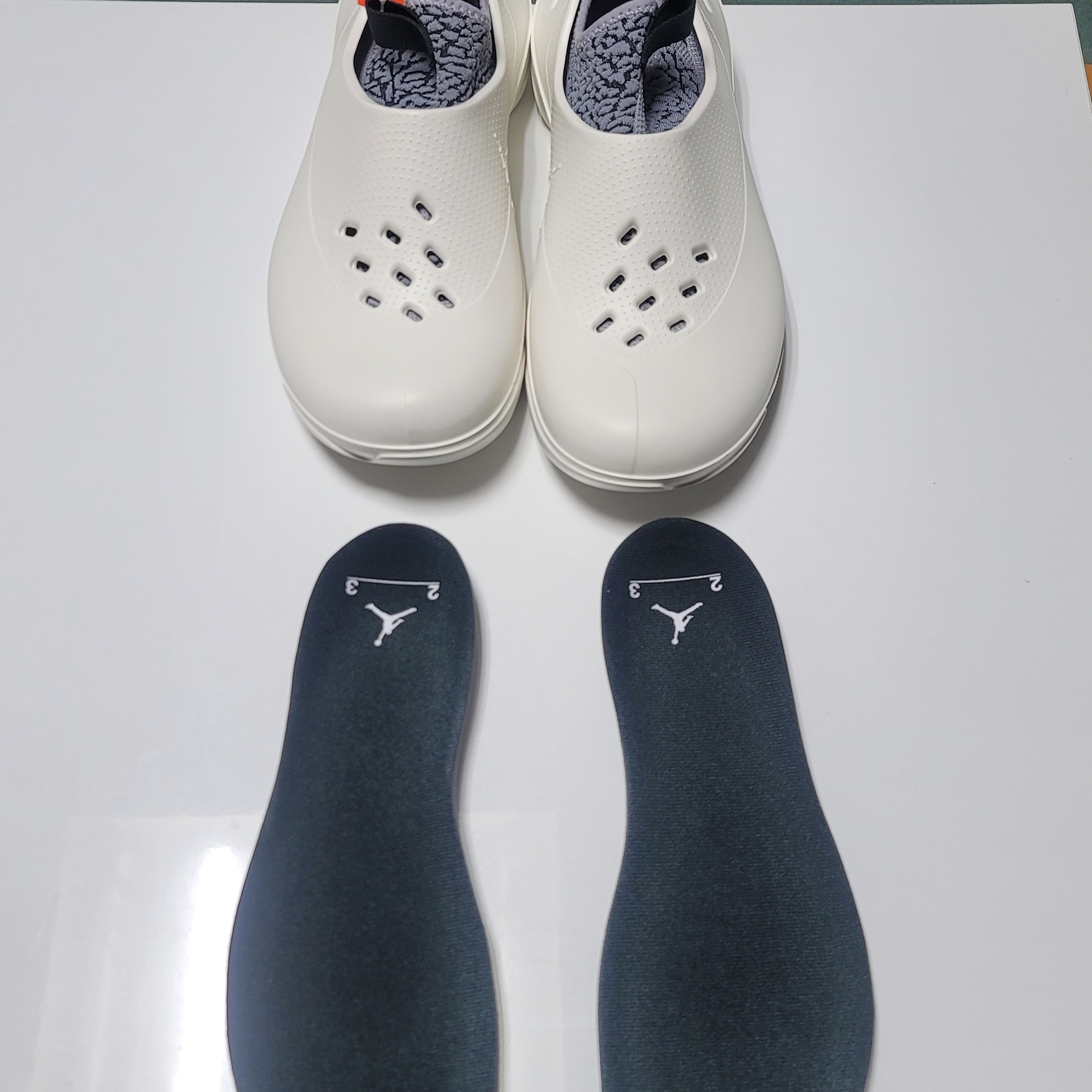 Nike x Matthew M Williams NRG Socks White, Jordan System .23 Sail and Cement Grey 착용 스타일 - 2