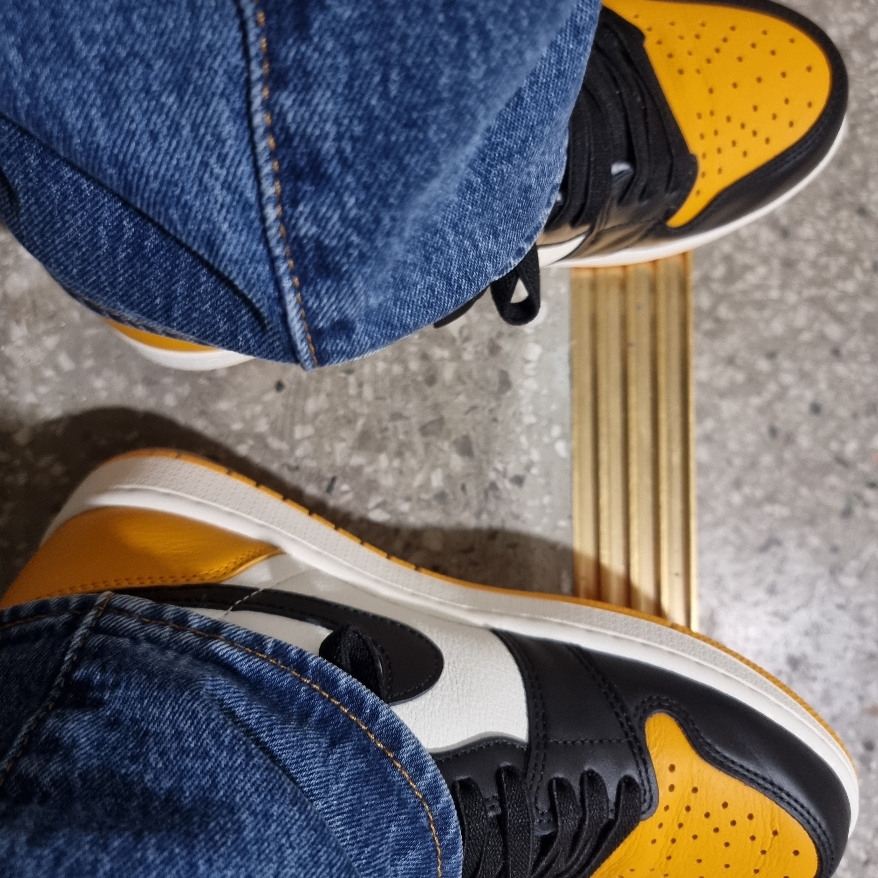 Jordan 1 Retro High OG Taxi 착용 스타일