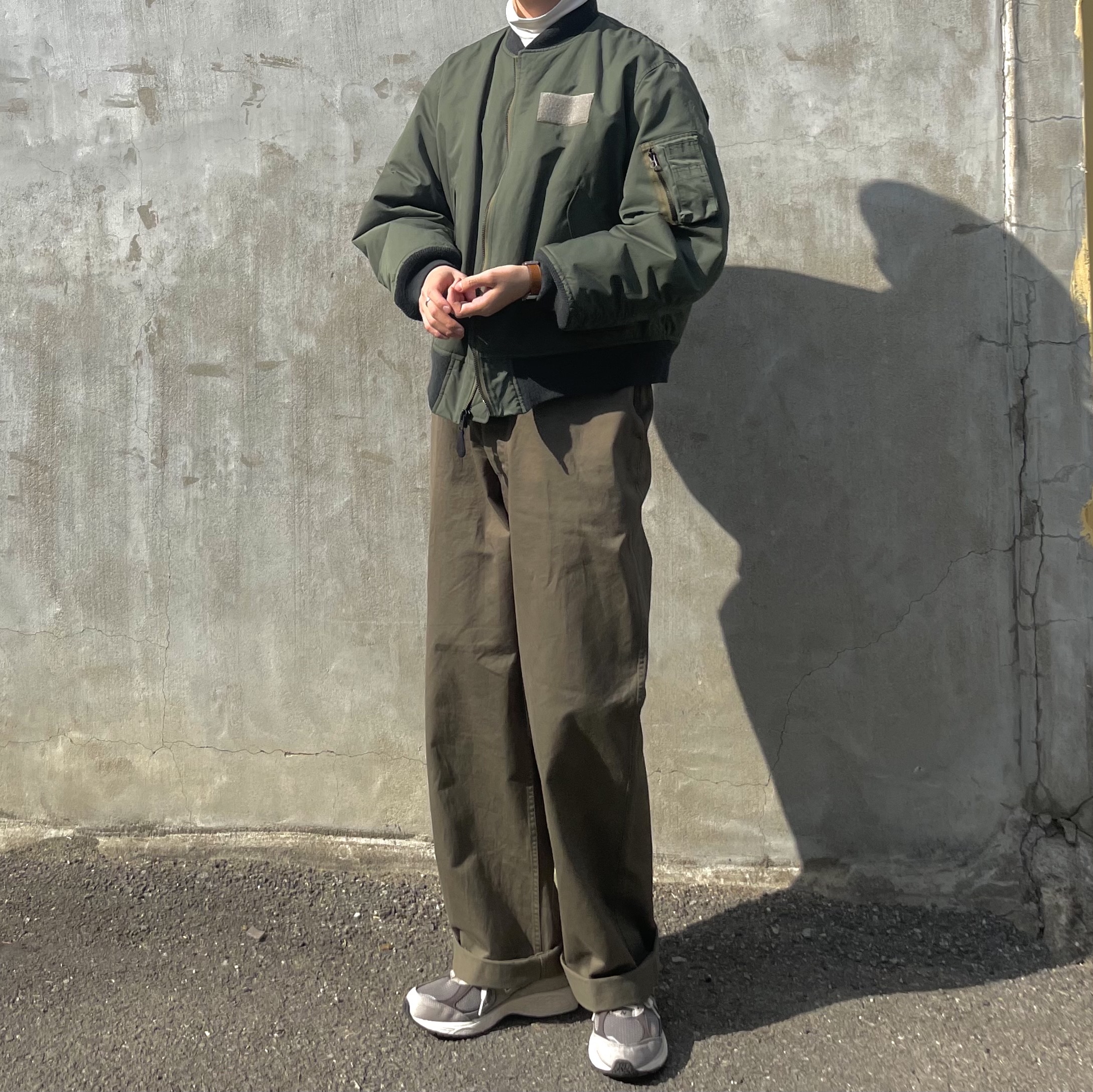 New Balance 2002 Warm Alpaca 착용 스타일