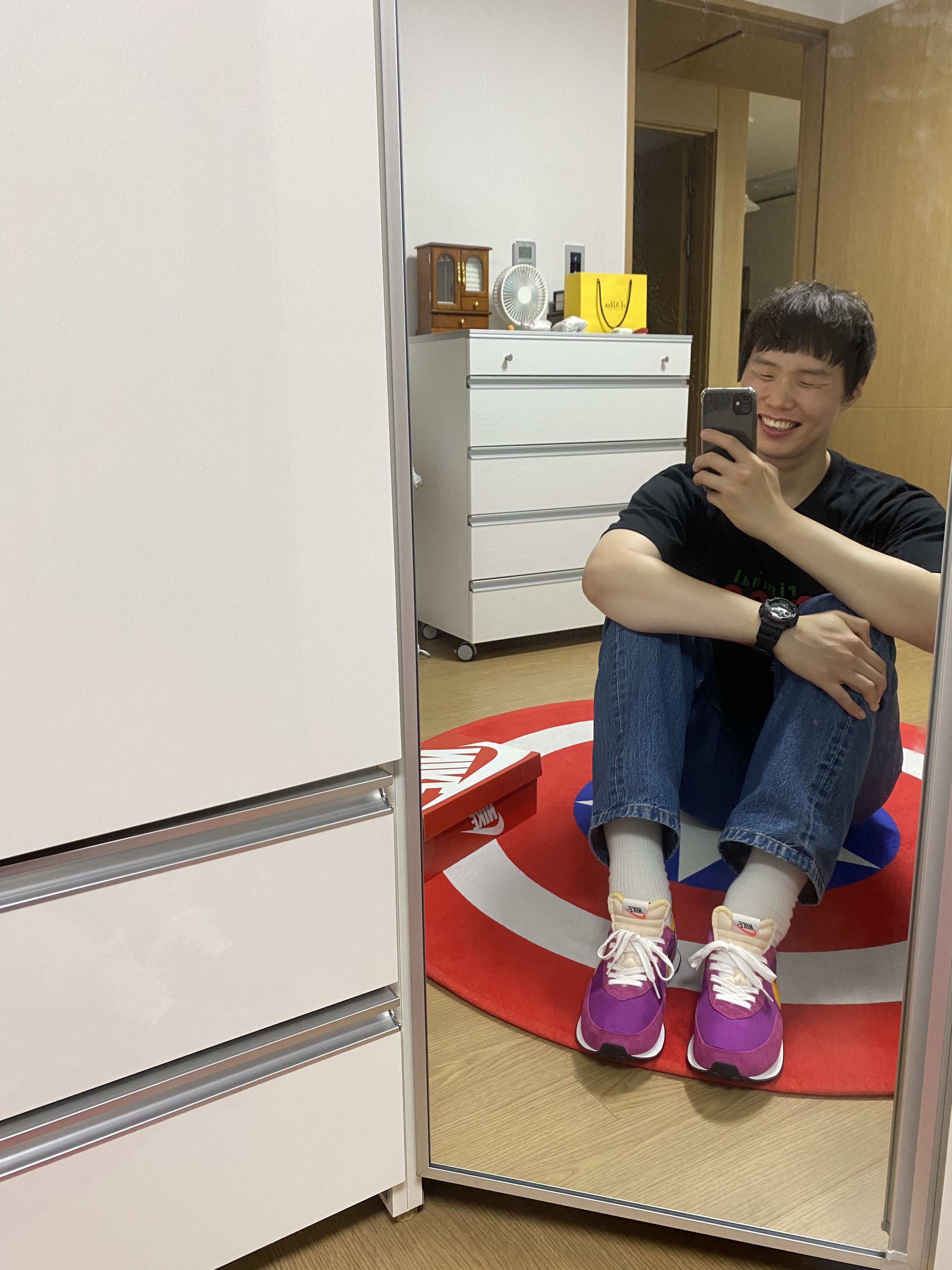Nike Waffle Trainer 2 SP Fireberry 착용 스타일 - 2
