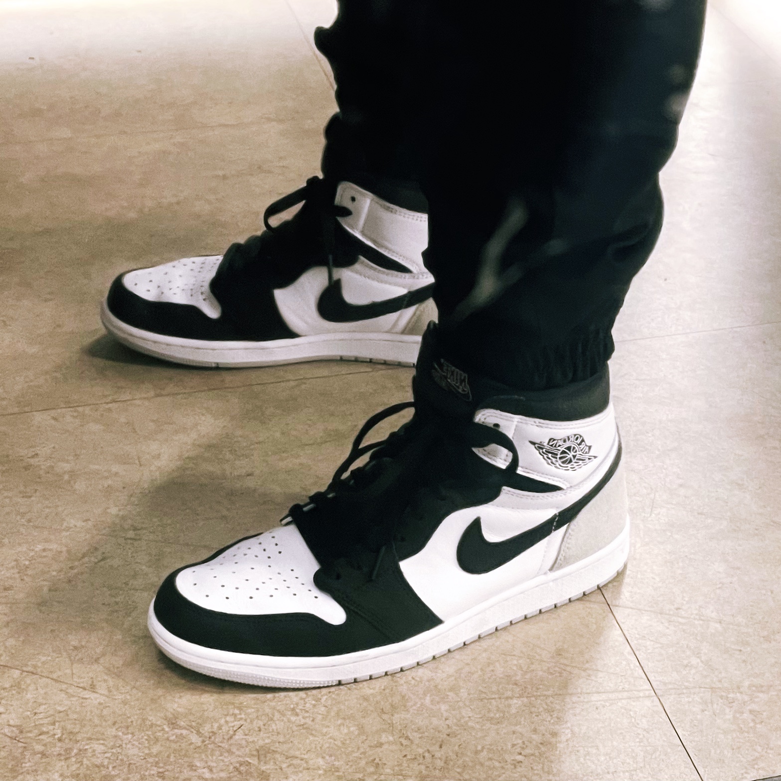 Jordan 1 Retro High OG Bleached Coral 착용 스타일