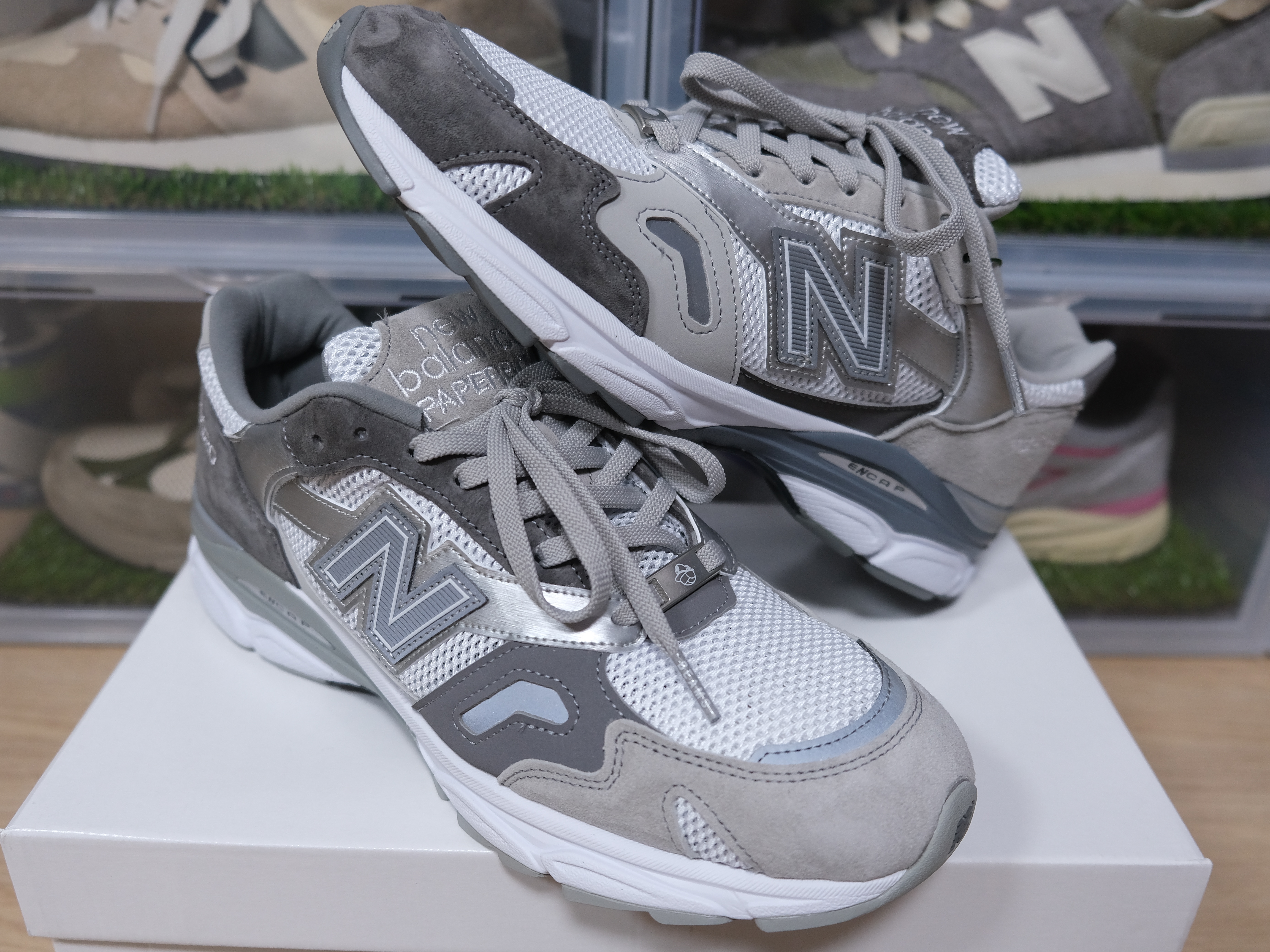 New Balance x Paperboy Paris x Beams 920 Made in UK Ice Boy 착용 스타일 - 3