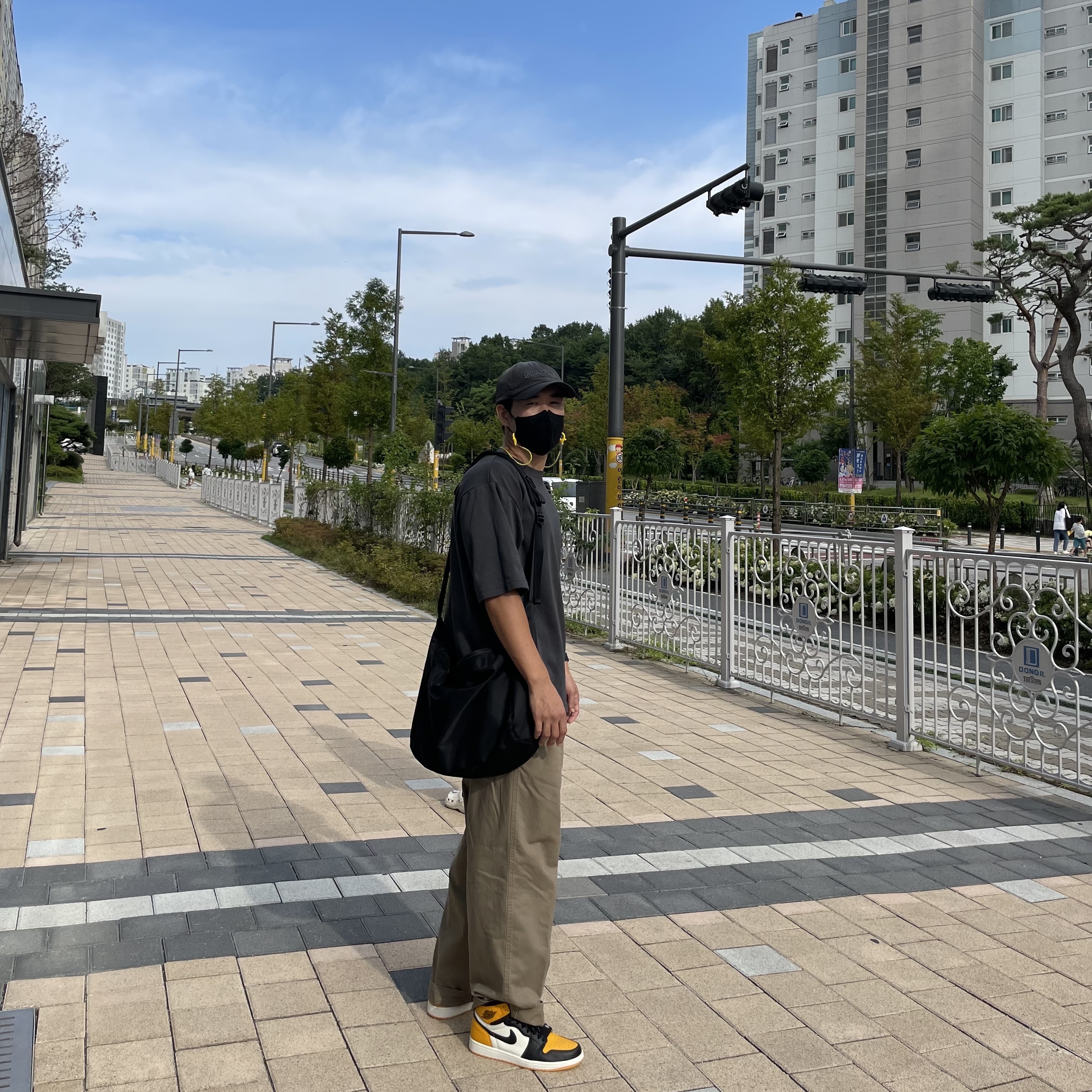 Jordan 1 Retro High OG Taxi 착용 스타일 - 1