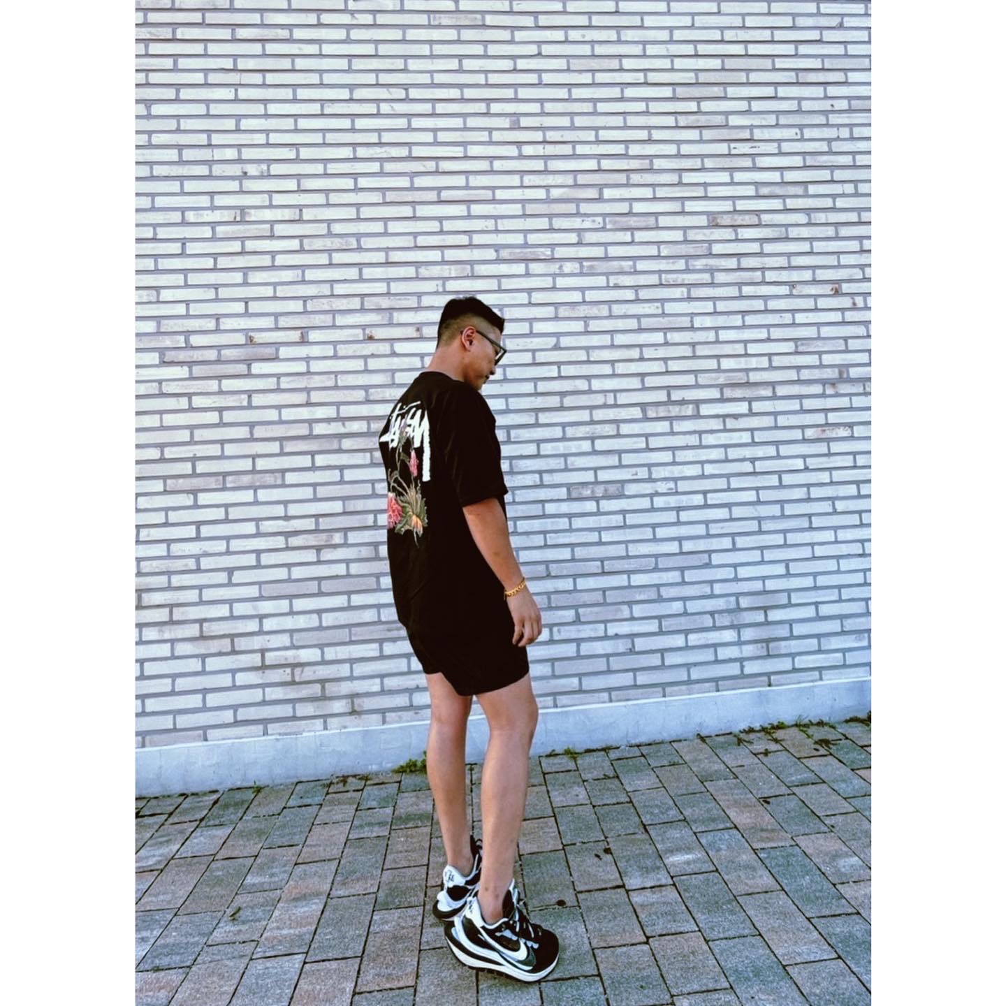 Stussy Withered Flower T-Shirt Black, Stone Island B0643 Nylon Metal Swimming Trunk Black - 22SS 착용 스타일 - 2