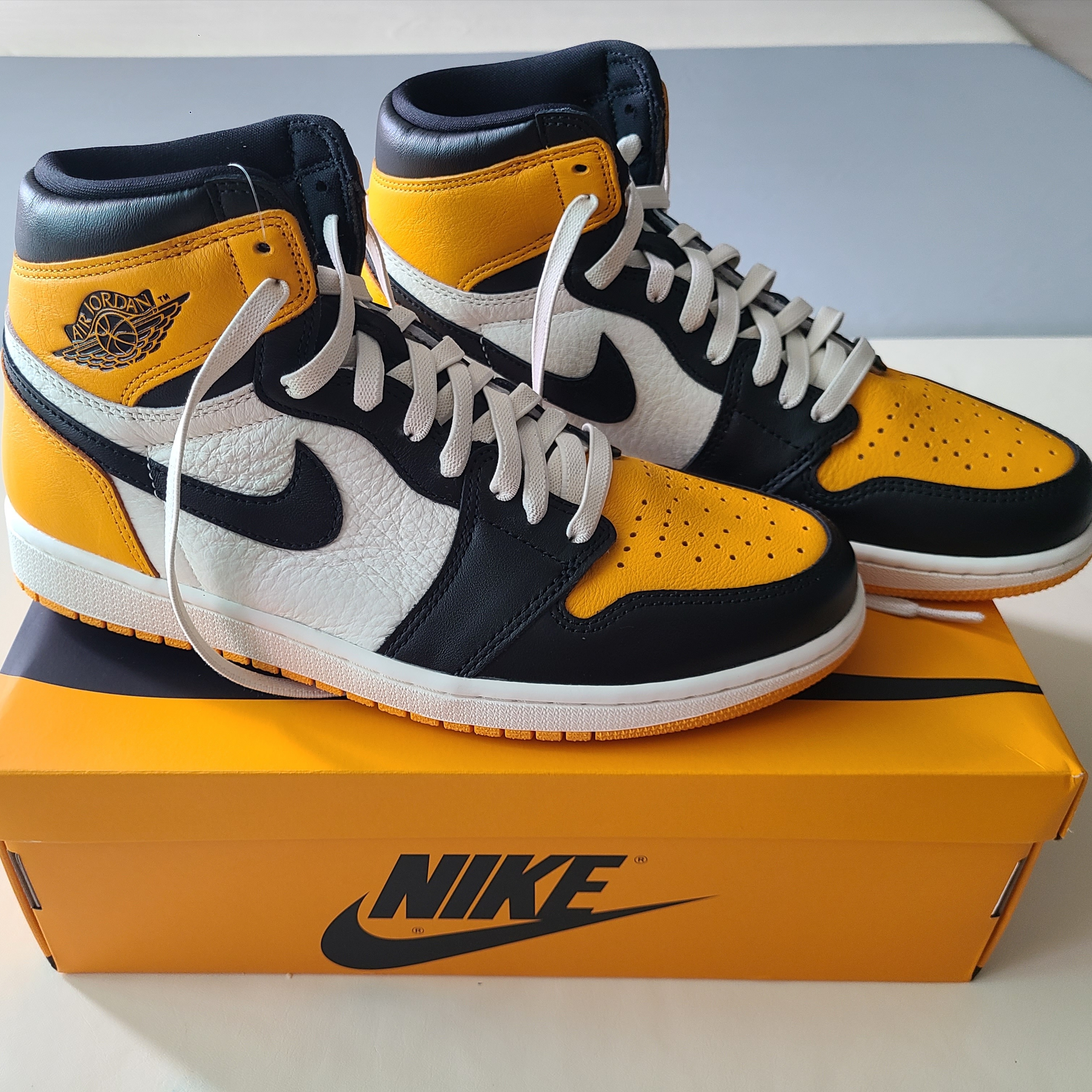 Jordan 1 Retro High OG Taxi 착용 스타일