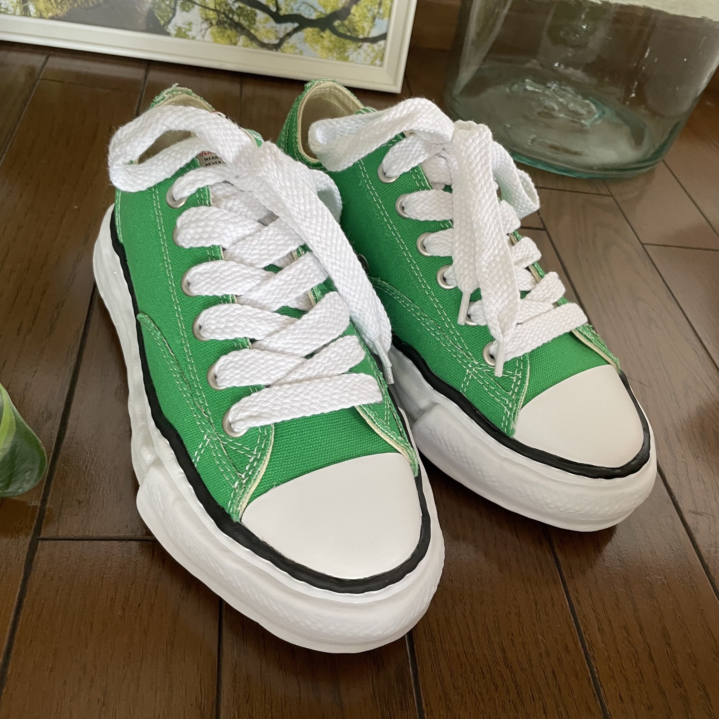 Maison Mihara Yasuhiro Peterson OG Sole Canvas Low Sneakers Green 착용 스타일 - 4