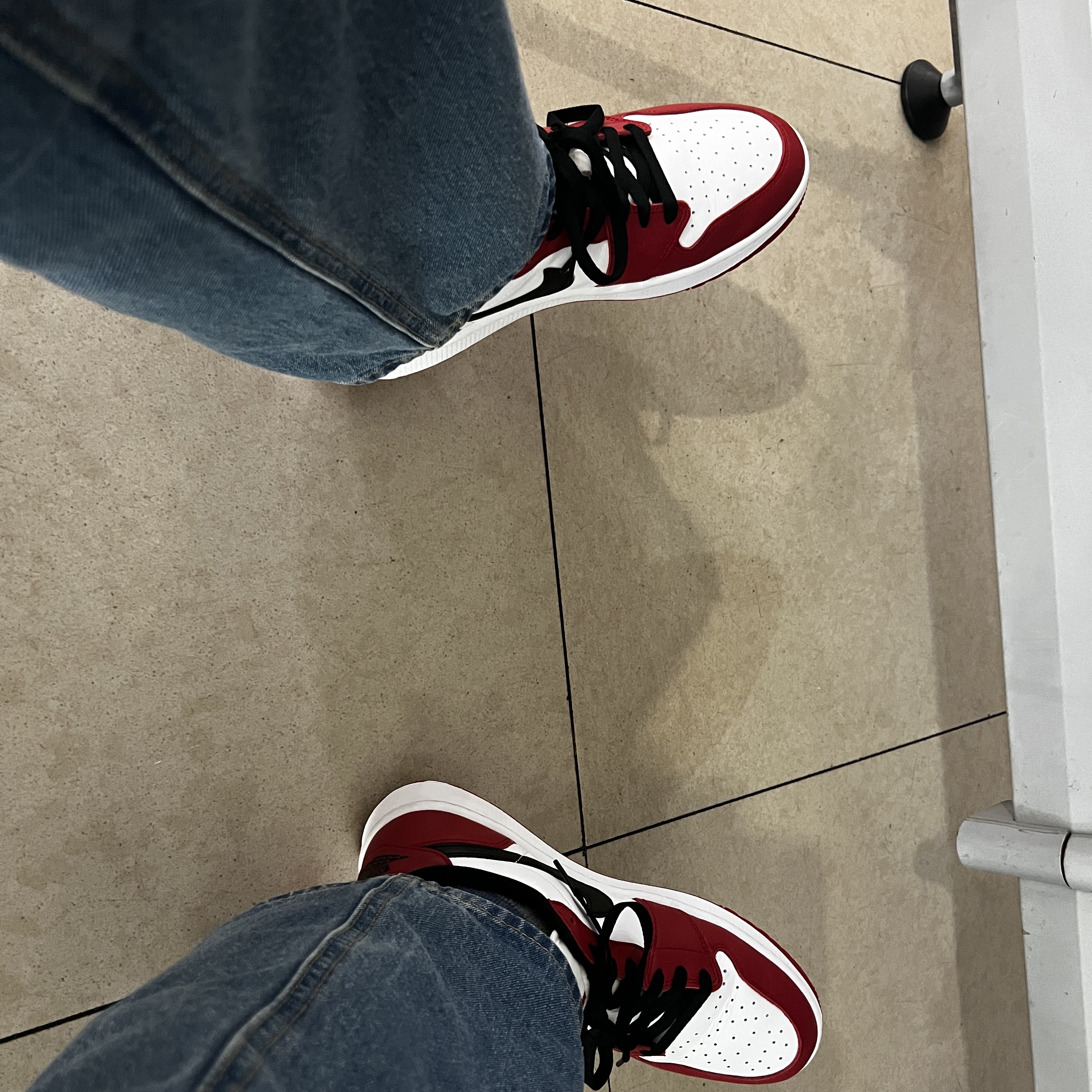 Jordan 1 Low Golf Chicago 착용 스타일