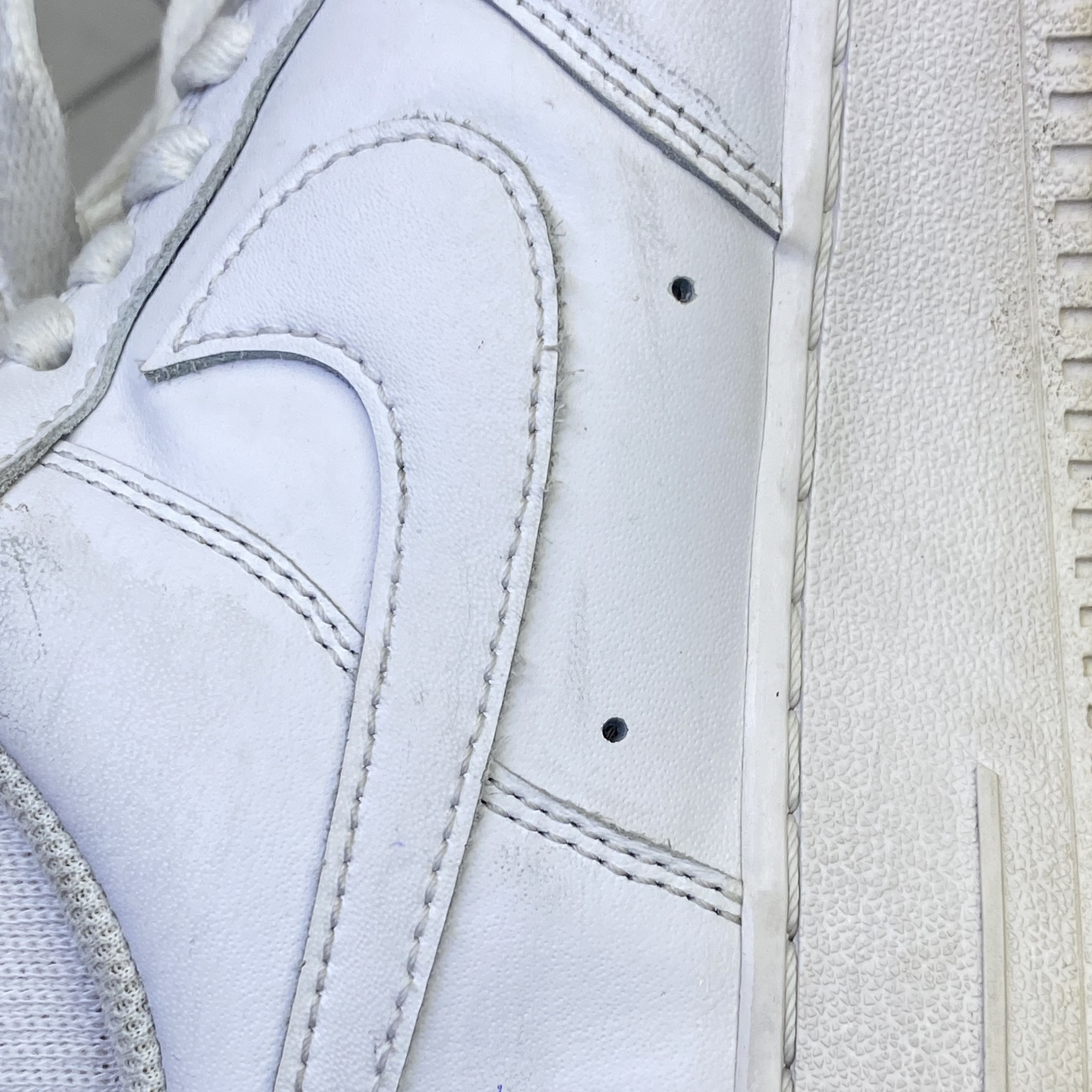 Nike Air Force 1 '07 Low White 착용 스타일