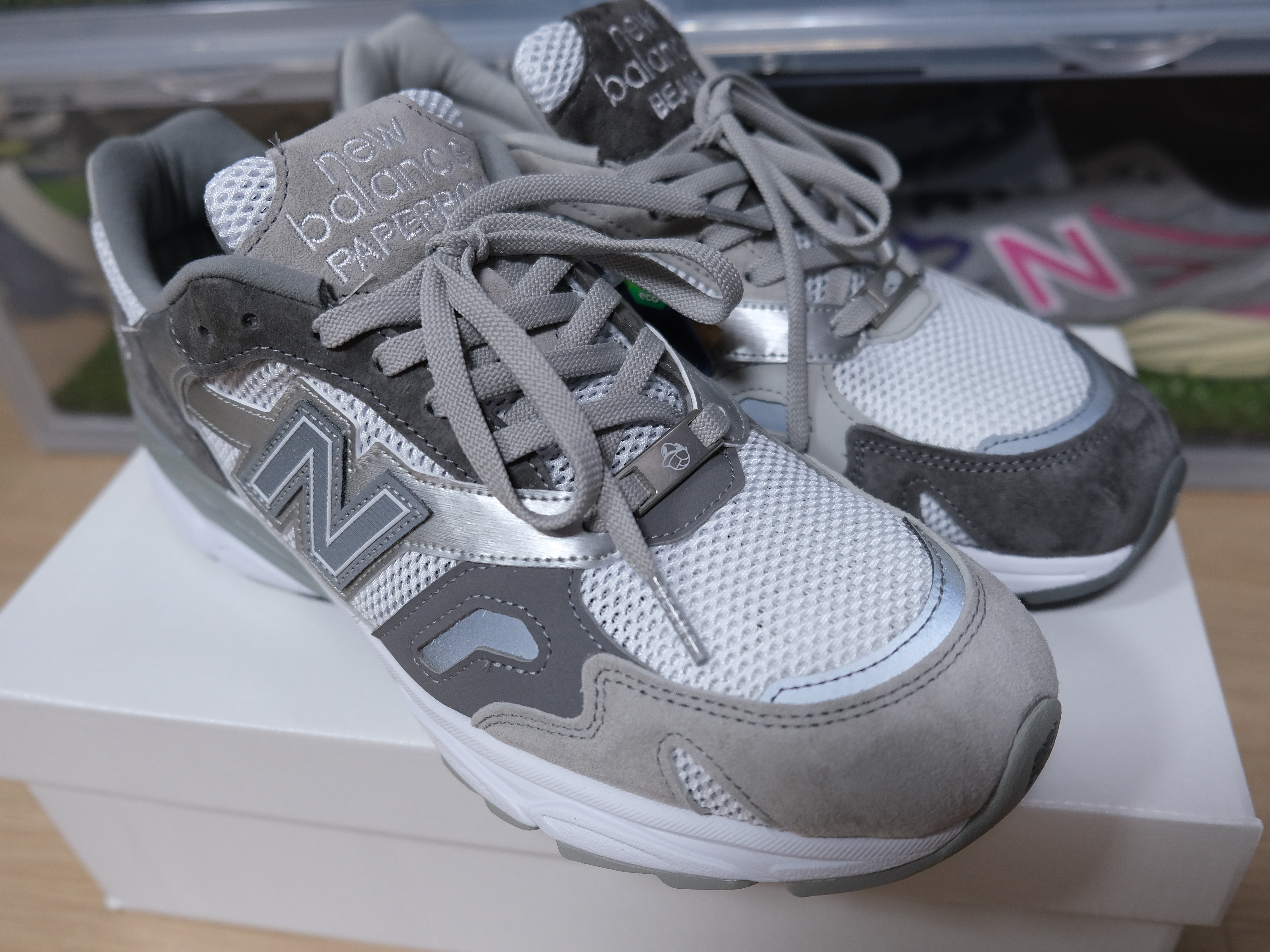 New Balance x Paperboy Paris x Beams 920 Made in UK Ice Boy 착용 스타일 - 1
