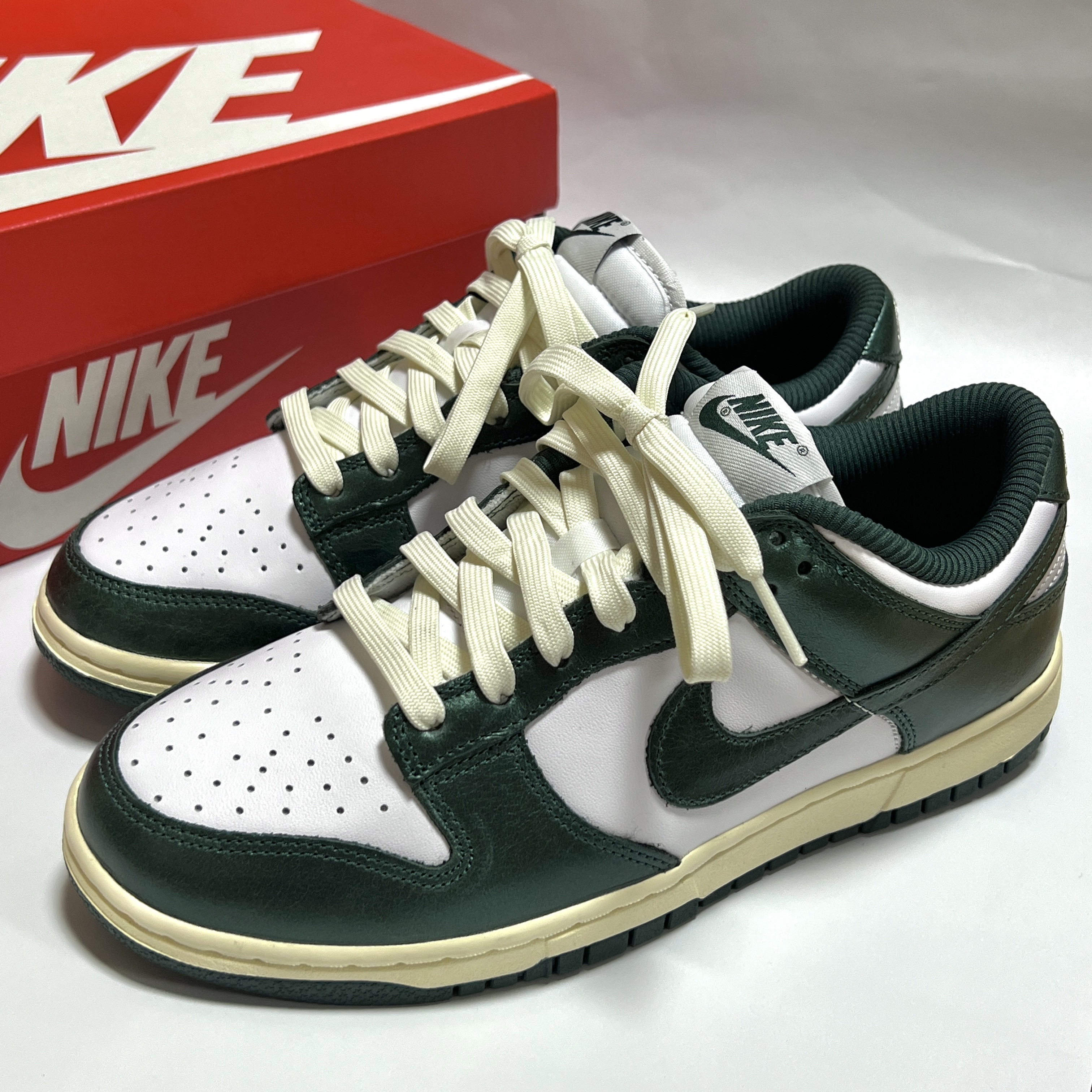 (W) Nike Dunk Low Vintage Green 착용 스타일