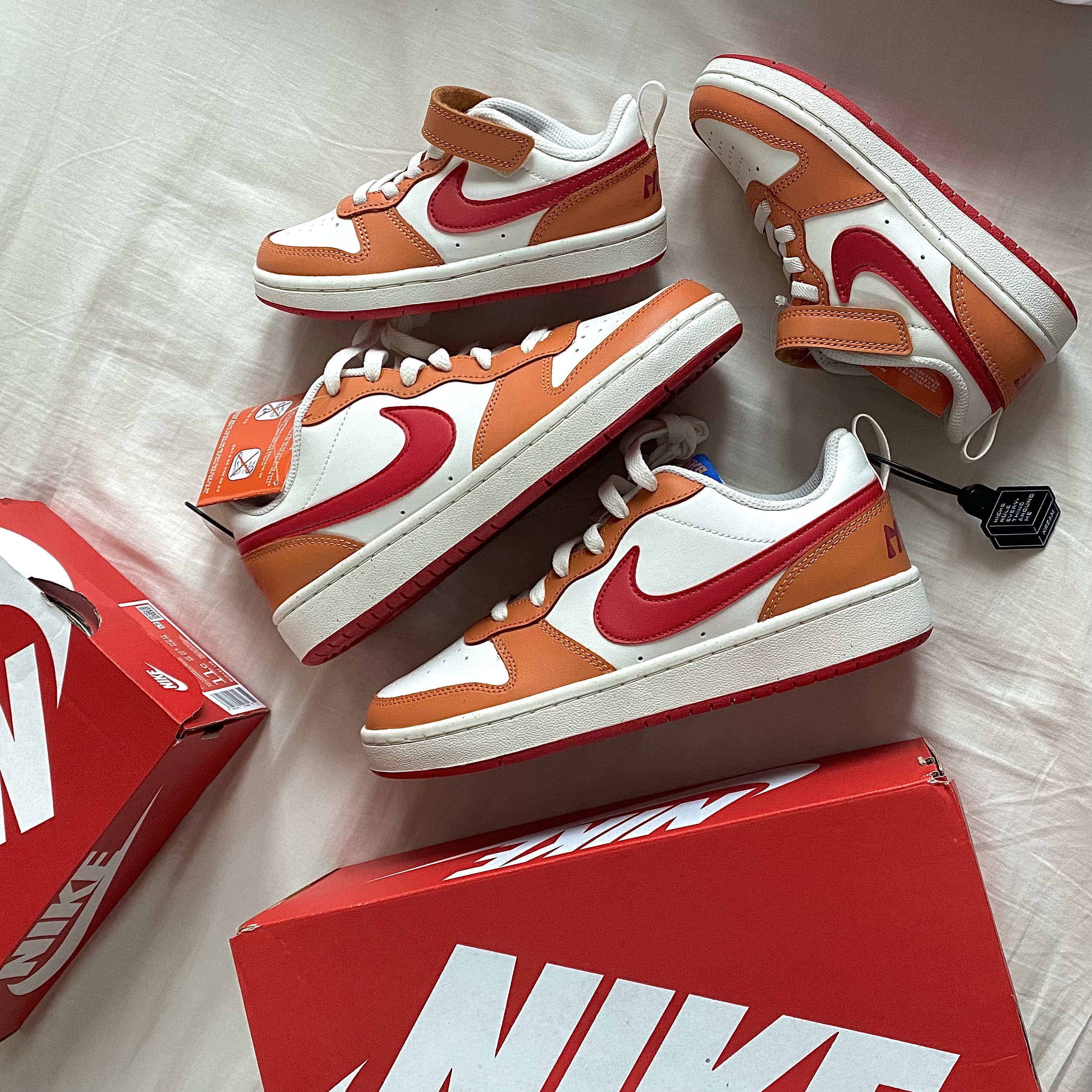 (GS) Nike Court Borough 2 Hot Curry 착용 스타일 - 1