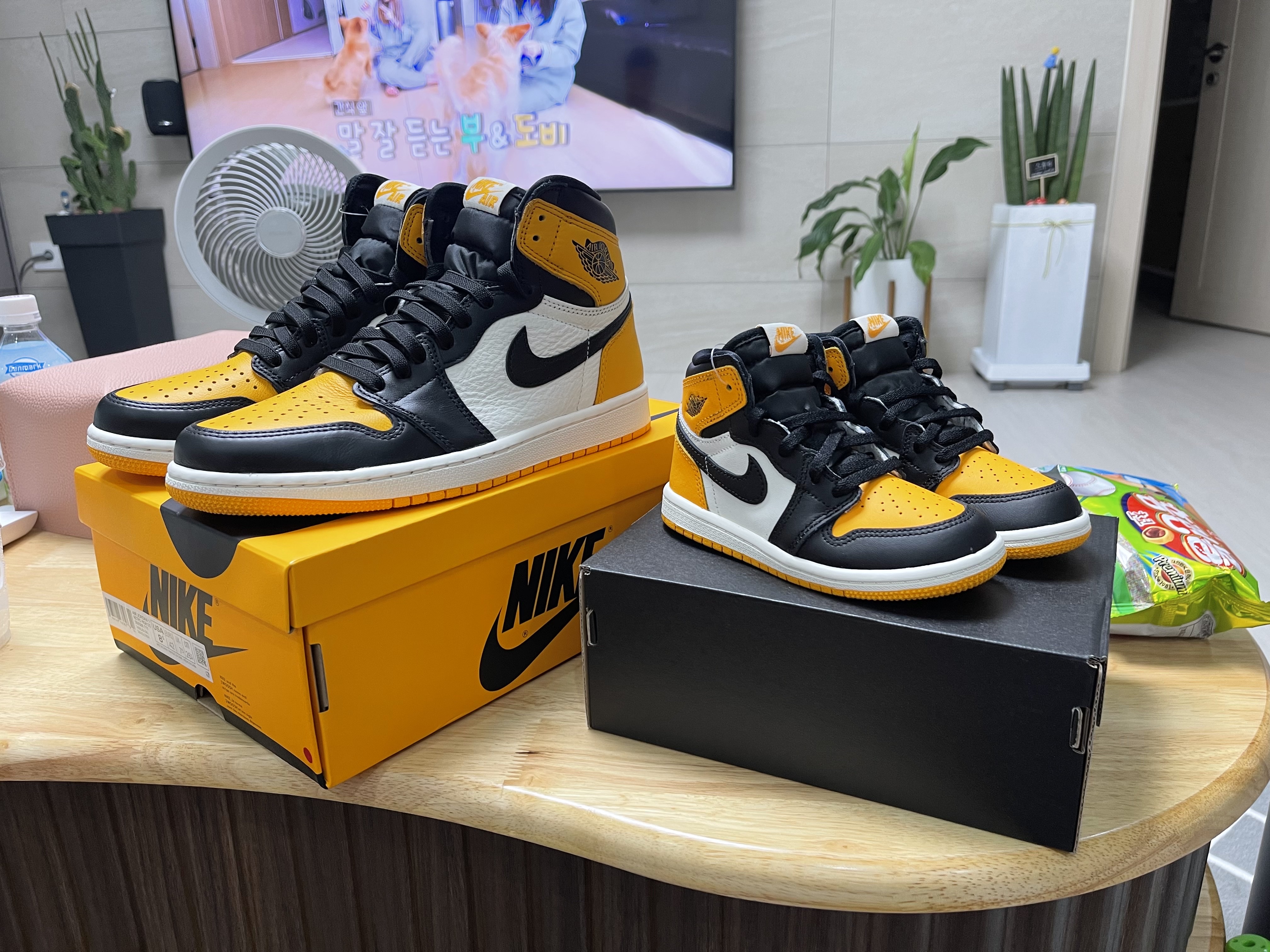Jordan 1 Retro High OG Taxi, (TD) Jordan 1 Retro High OG Taxi 착용 스타일 - 1