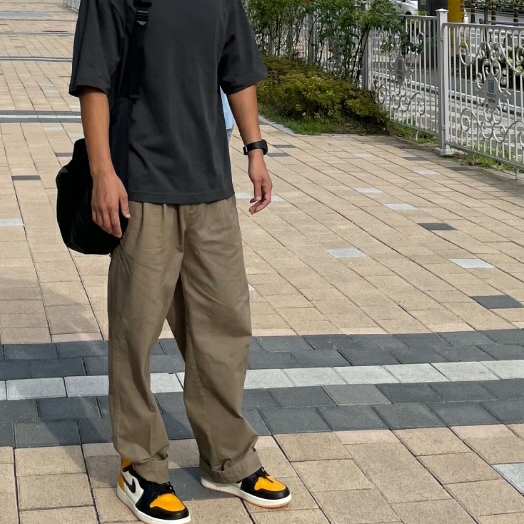 Jordan 1 Retro High OG Taxi 착용 스타일 - 2
