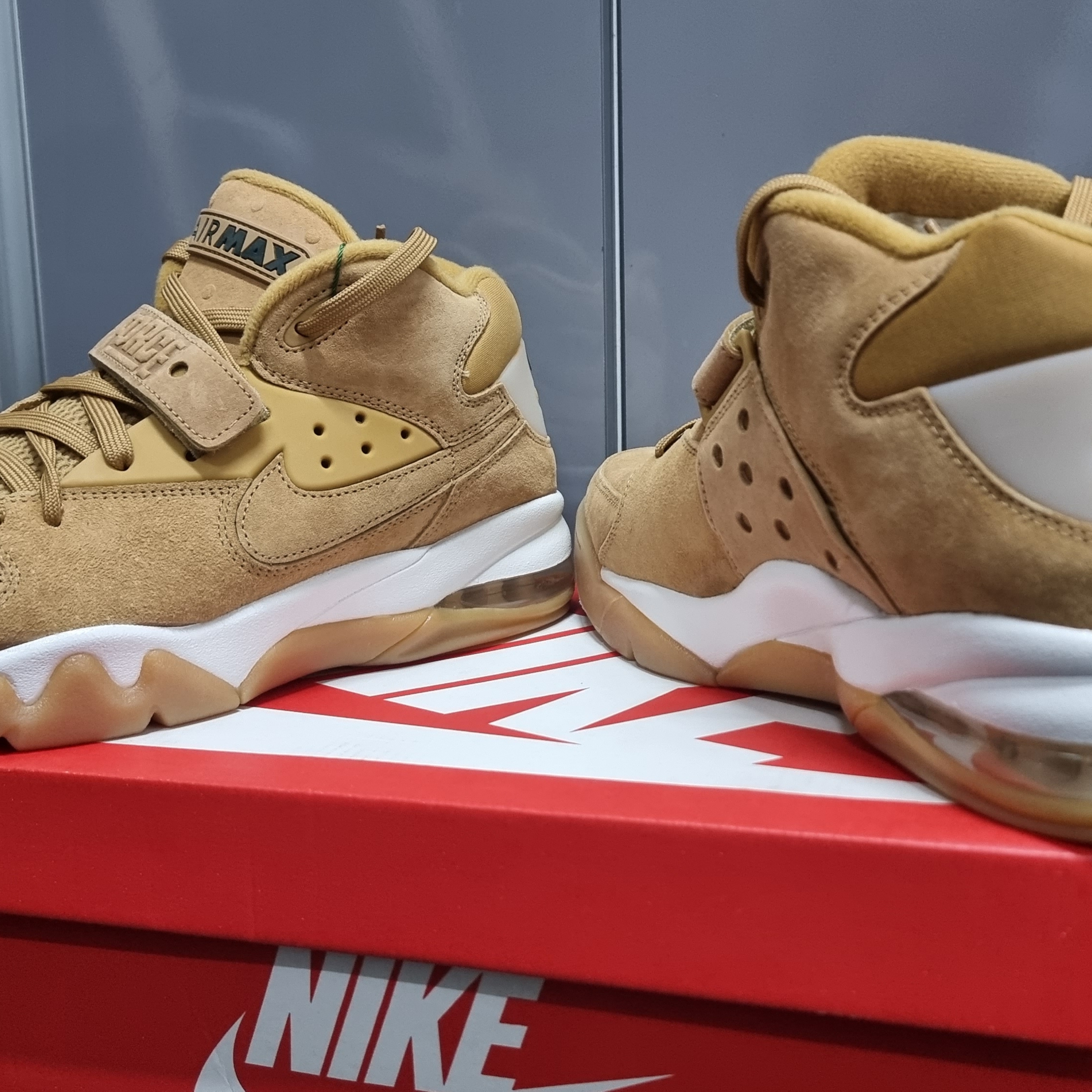 Nike Air Force Max PRM Flax 착용 스타일 - 1