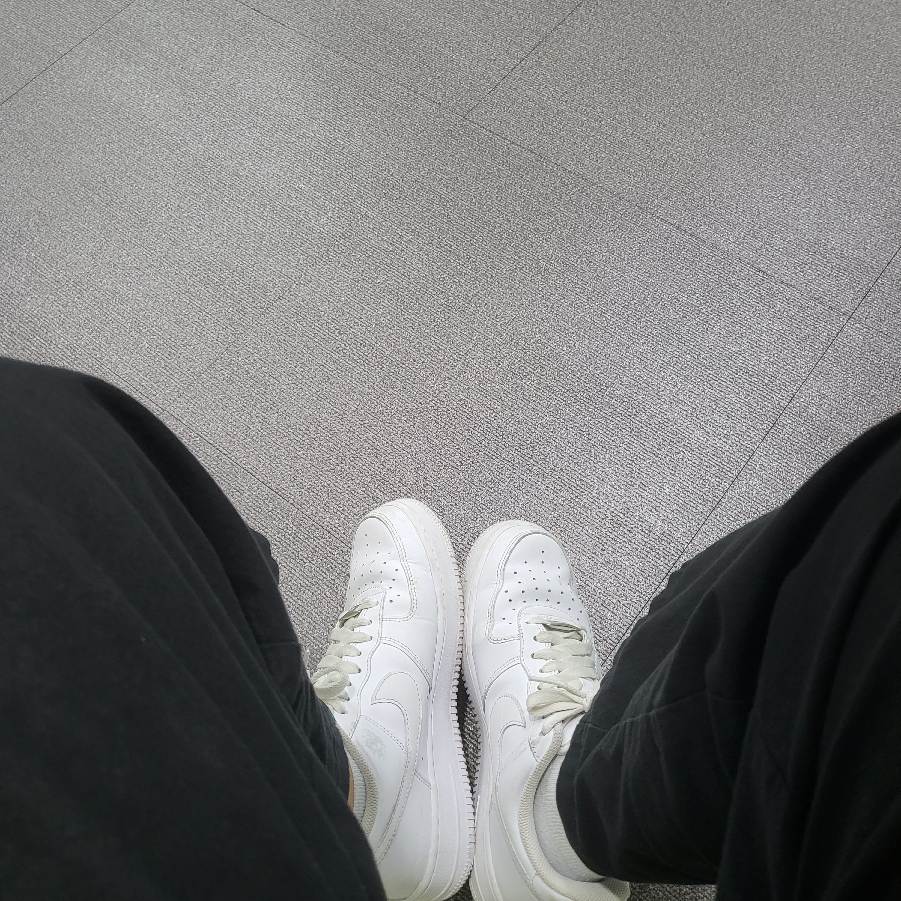 Nike Air Force 1 '07 Low White 착용 스타일