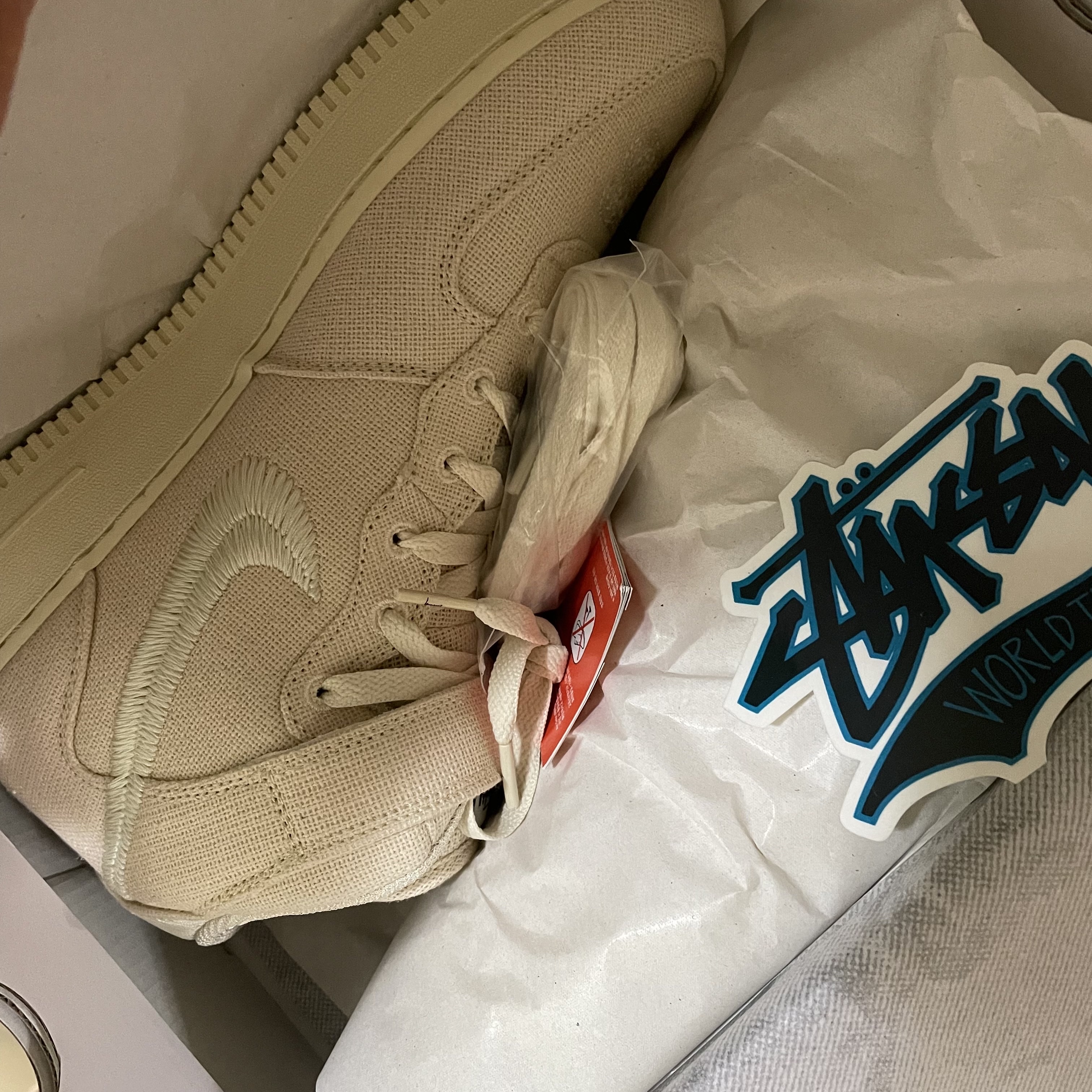 Nike x Stussy Air Force 1 '07 Mid SP Fossil 착용 스타일