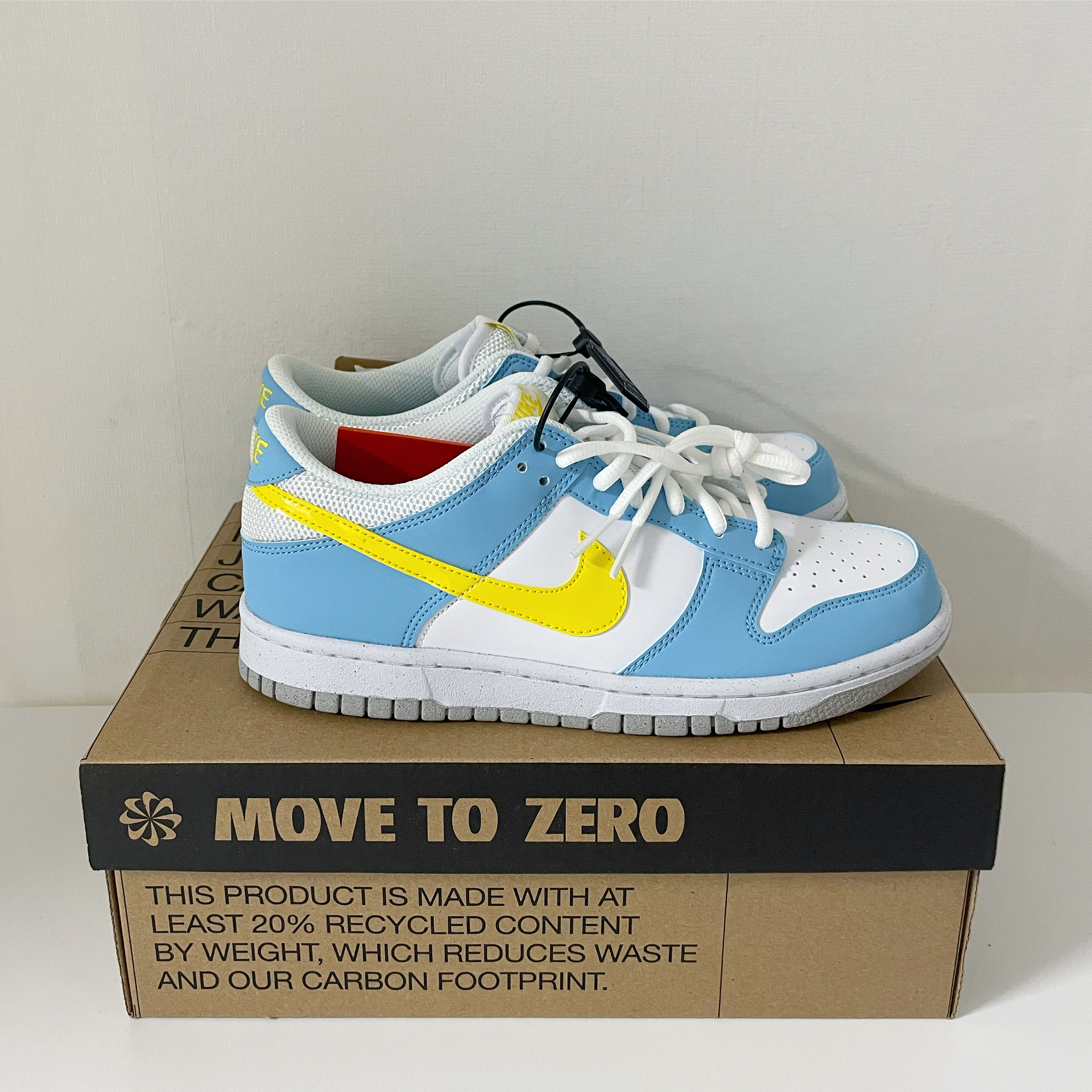(GS) Nike Dunk Low Next Nature Blue Chill Yellow Strike 착용 스타일 - 3