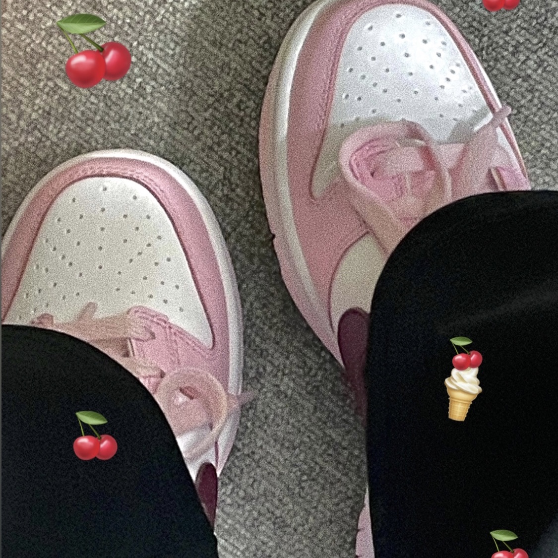 (GS) Nike Dunk Low Pink Foam 착용 스타일 - 2
