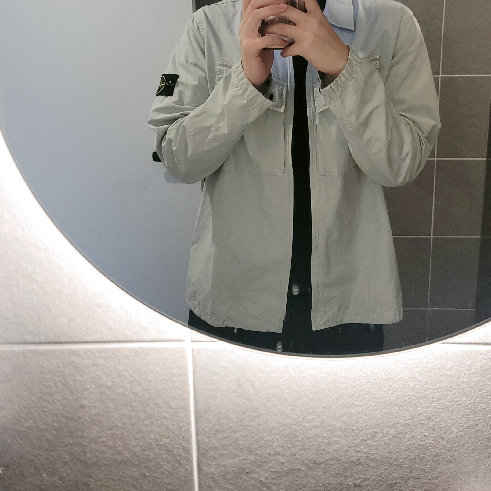 Stone Island 101WN Brushed Cotton Canvas T.CO+OLD Overshirt Light Grey - 22FW 착용 스타일