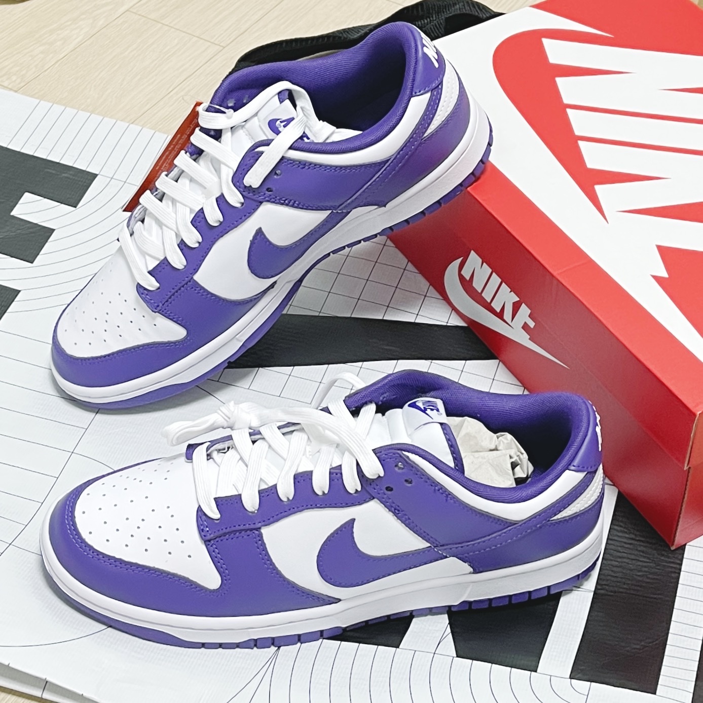 Nike Dunk Low Retro Championship Court Purple 착용 스타일